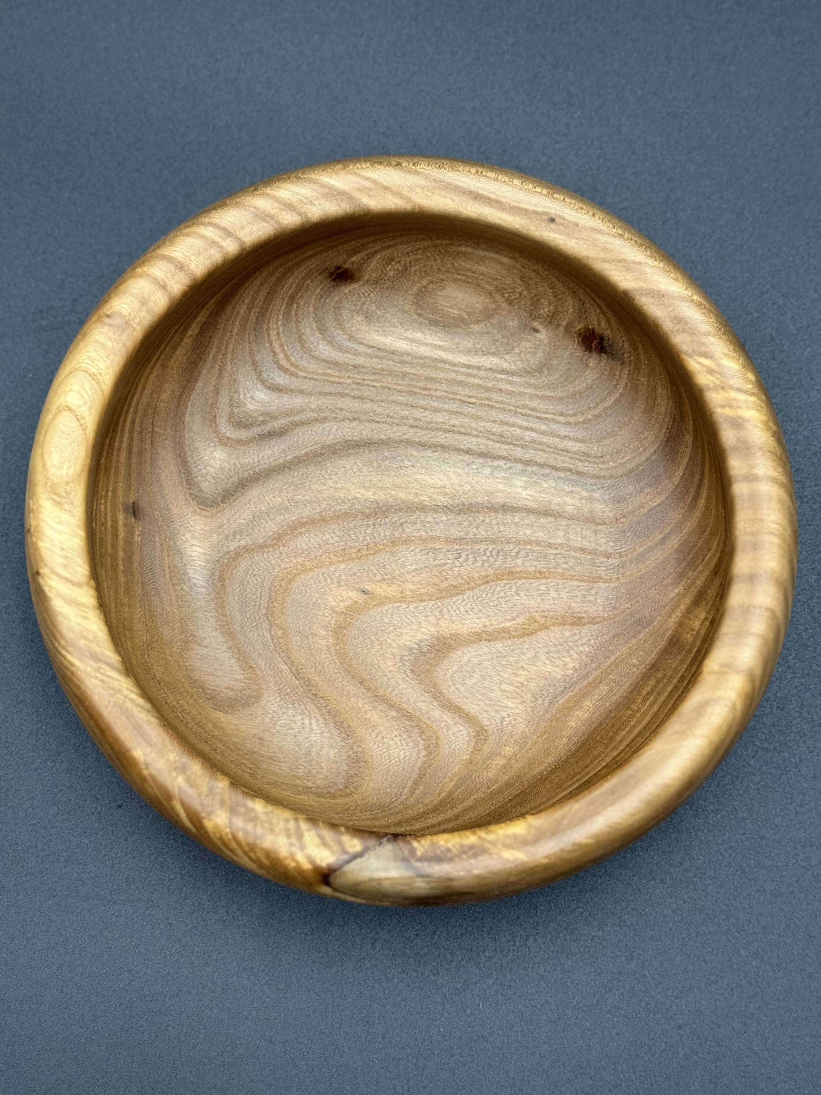 Rounded Elm Bowl