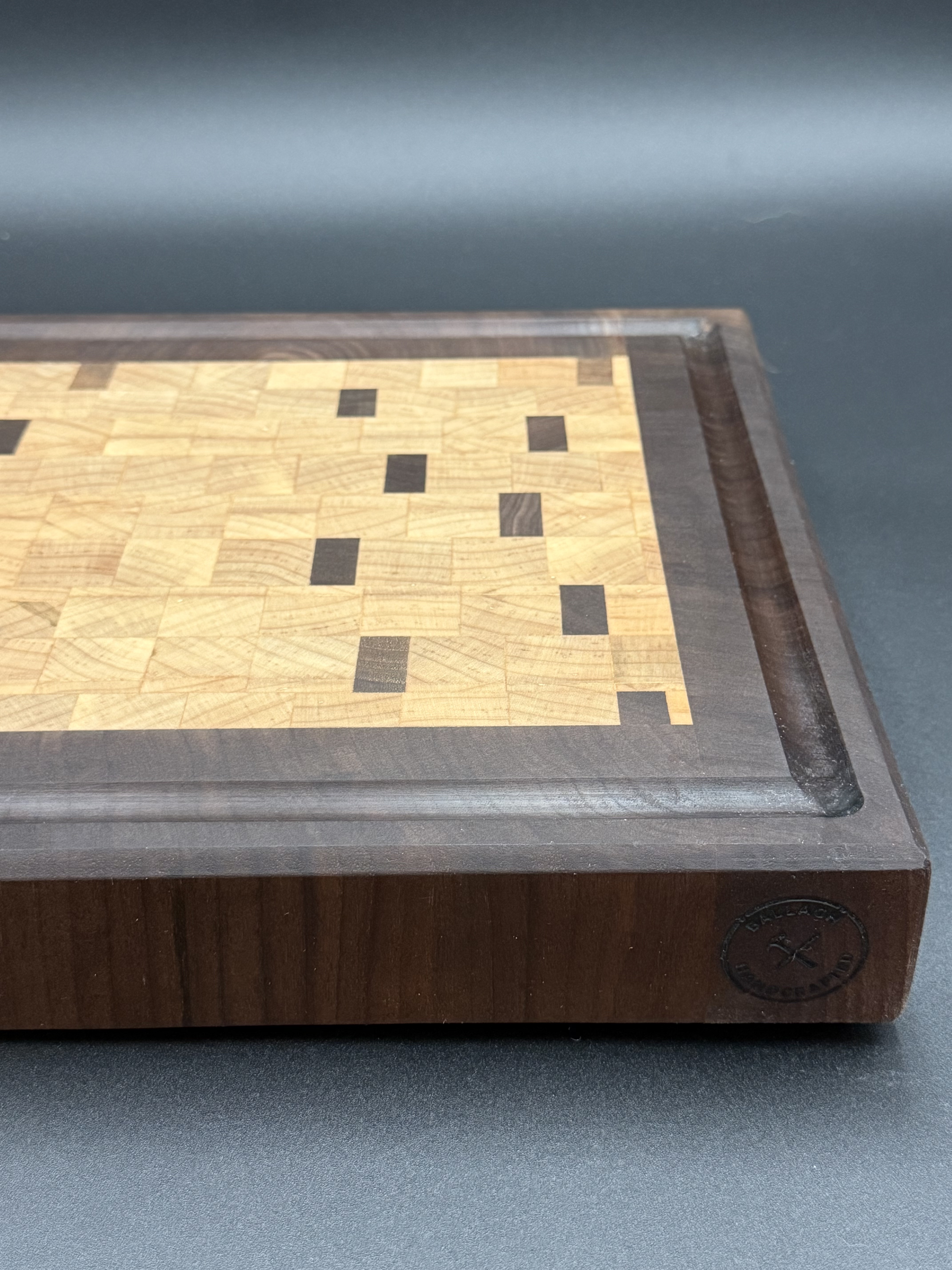 Maple/Walnut Butcher Block with Juice Groove