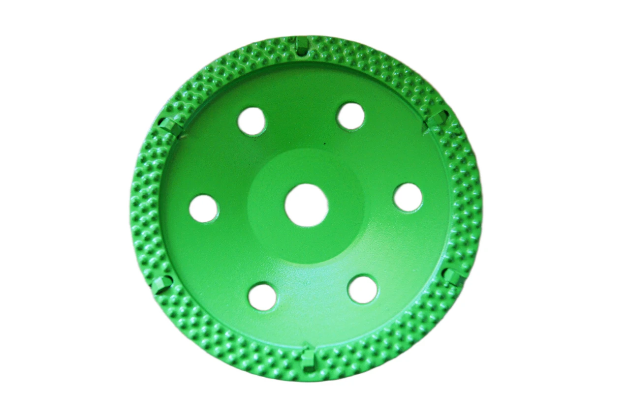 6 x 1/2 PCD Segments + Tungsten Spikes