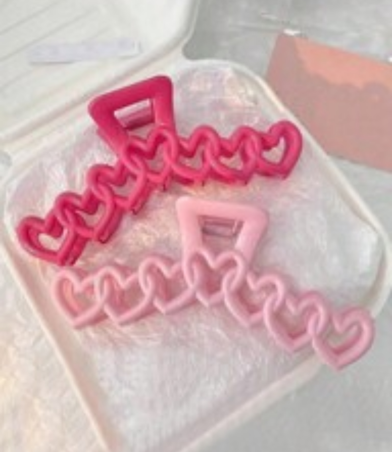 Heart-shaped Hair Clips