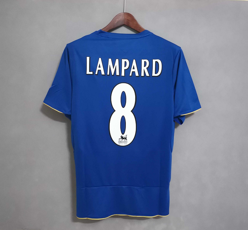 05-06 Chelsea Home MEN Retro T-Shirt Lampart 8