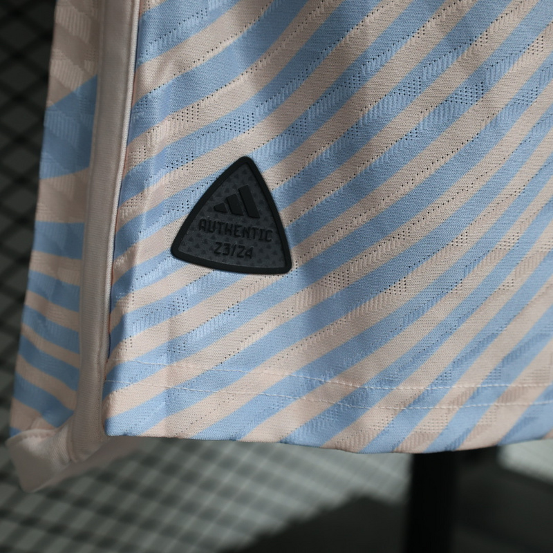 23-24 Arsenal Blue and White player version training