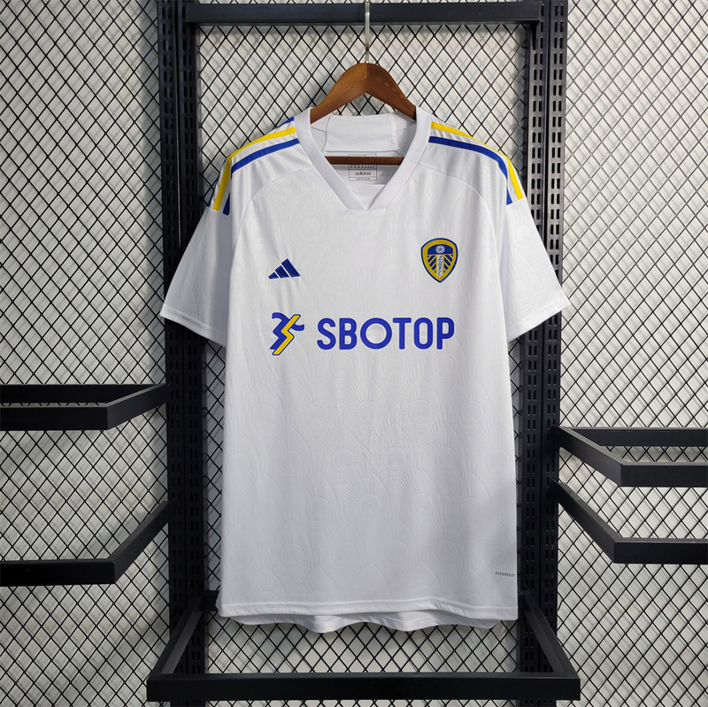 23-24 Leeds United away MEN