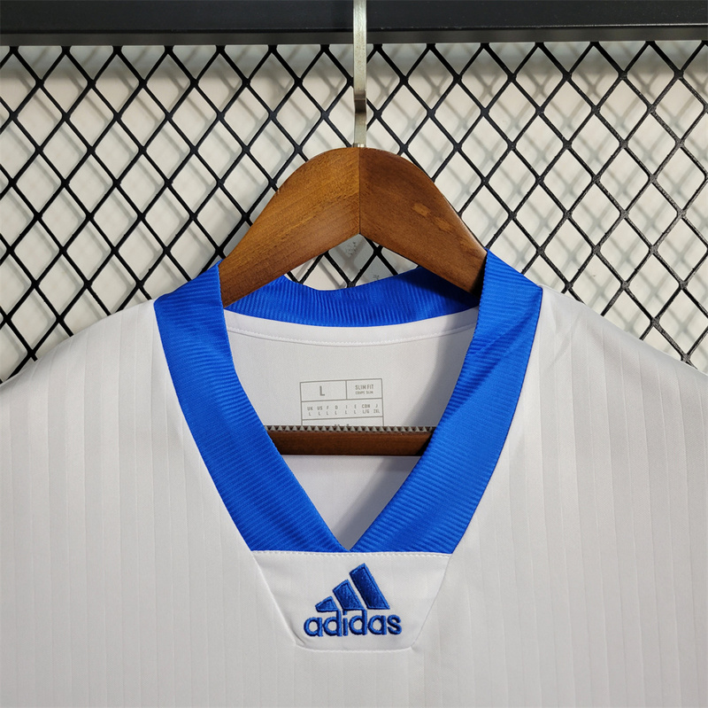 23-24 Leeds United white MEN