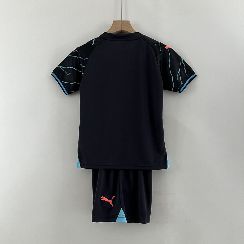 23-24 Man City third away kids kit size 