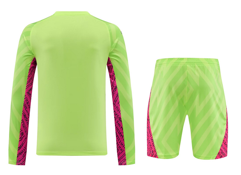 23-24 Man City green goalkeeper long sleeve jersey kit with shorts