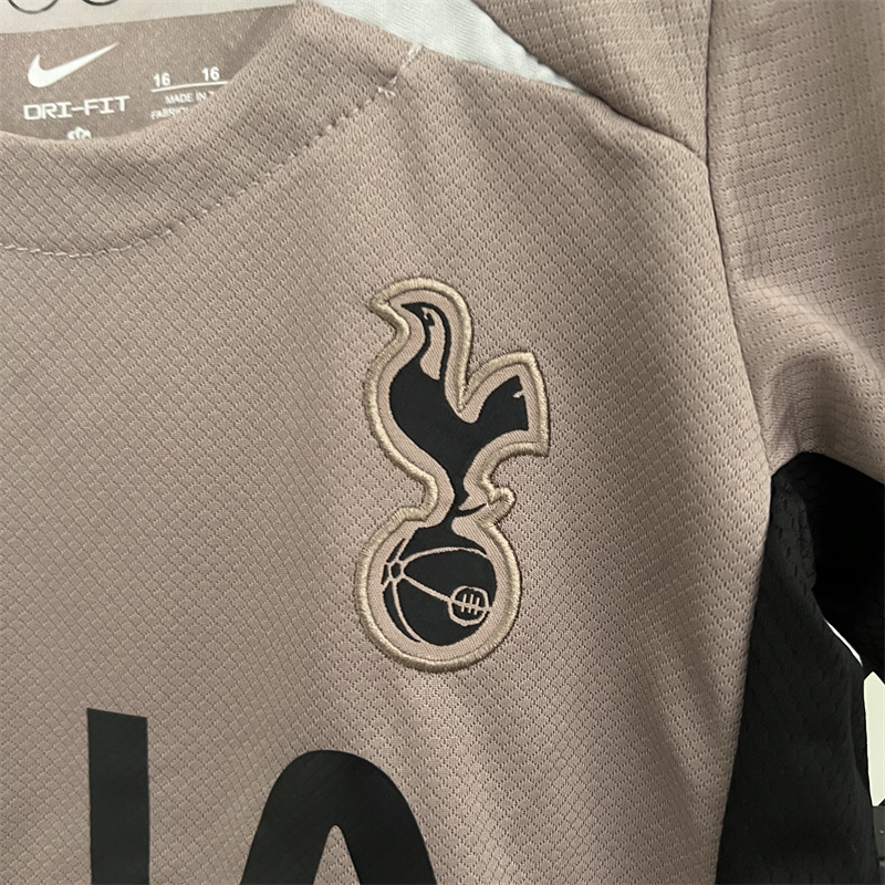 23-24 Tottenham third away kids kit