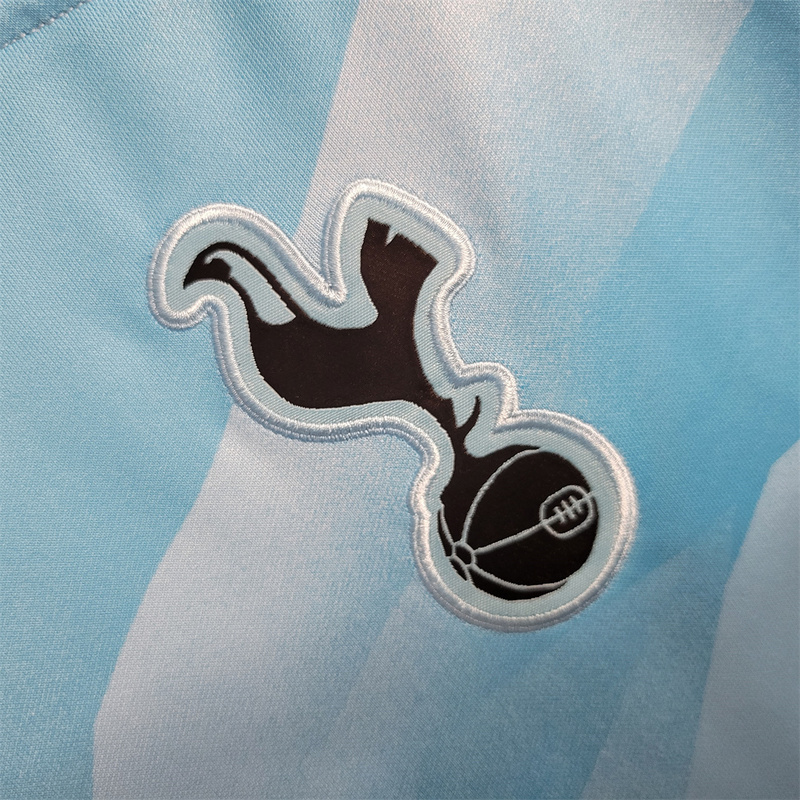 23-24 Tottenham goalkeeper