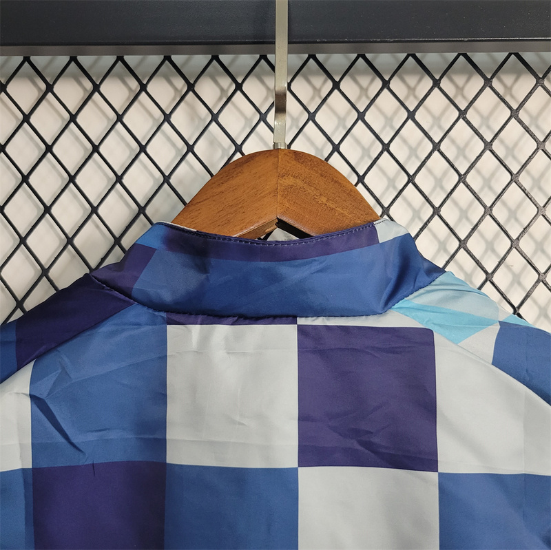 23-24 Man City Windbreaker3