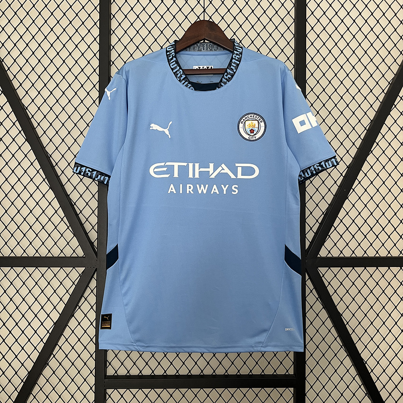 24-25 Man City home jersey