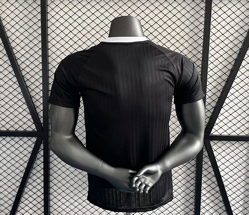 24-25 Man United Black Player version jersey