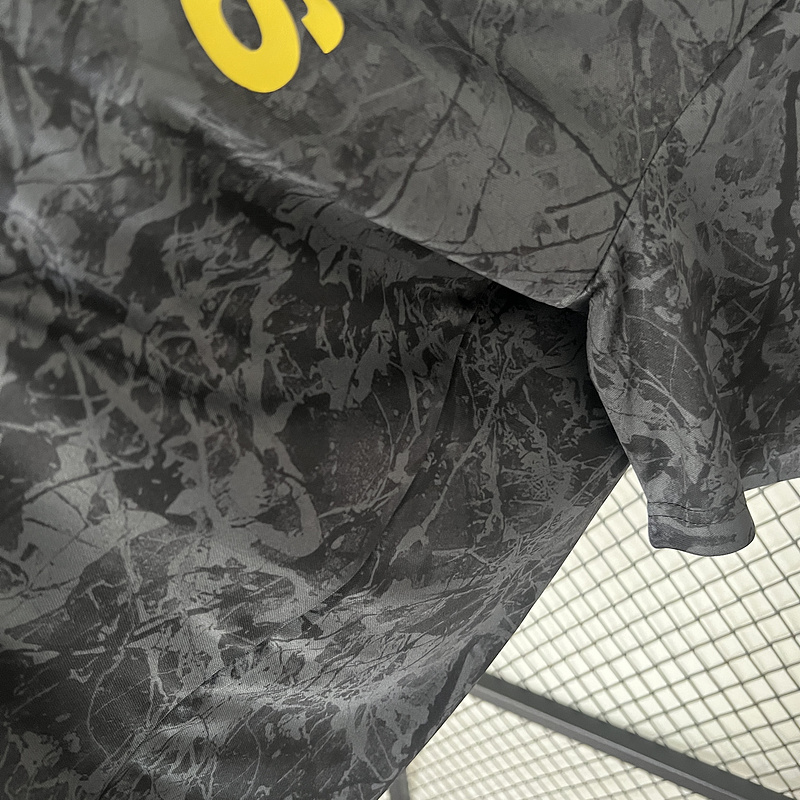 24-25 Man United black special edition