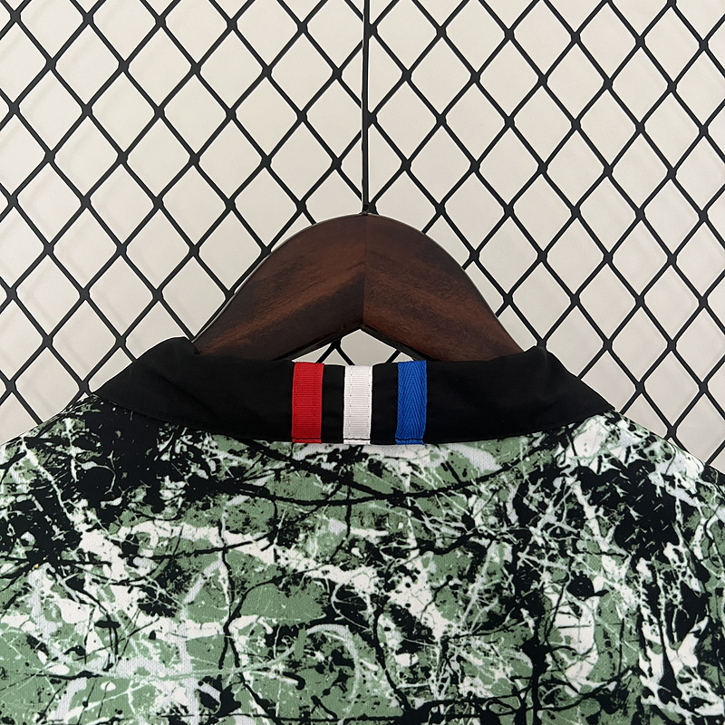 24-25 Man United green and black Trench Coat Reversible