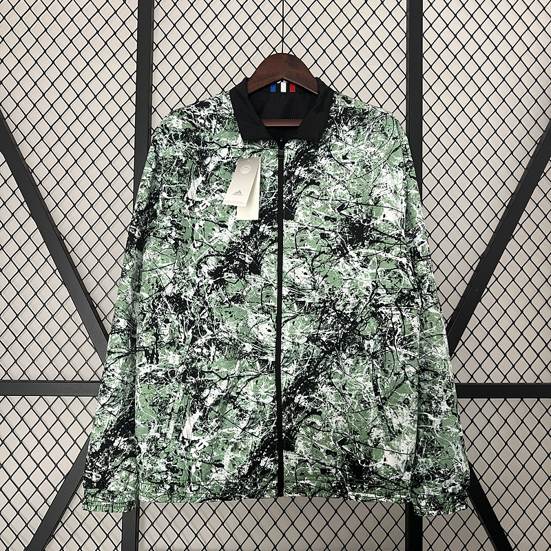 24-25 Man United green and black Trench Coat Reversible