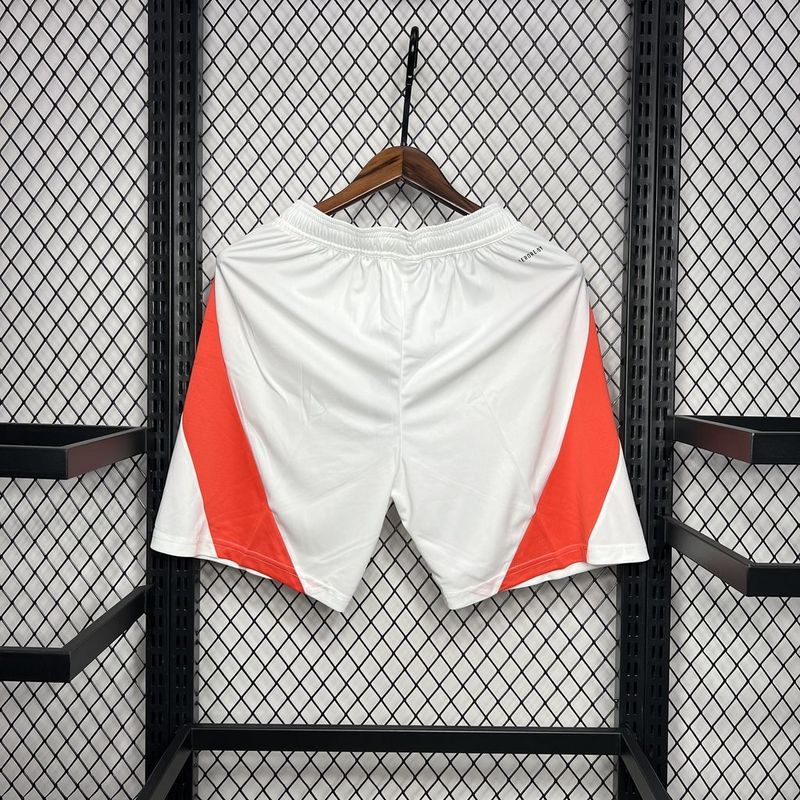 24-25 Man United home shorts