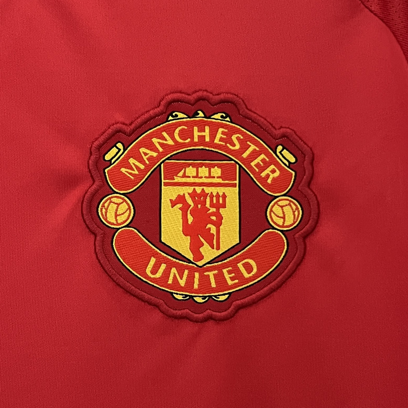 24-25 Man United home soccer jersey