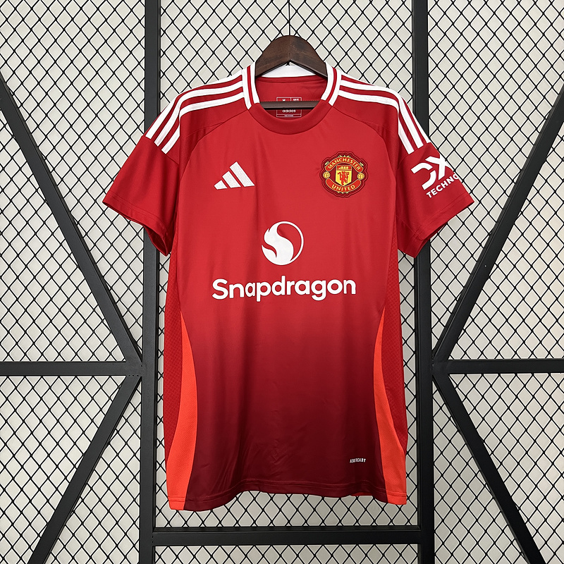 24-25 Man United home soccer jersey