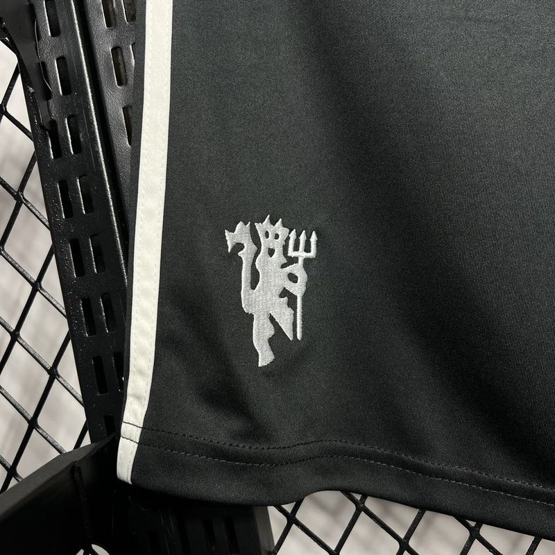 24-25 Man United Third away black shorts