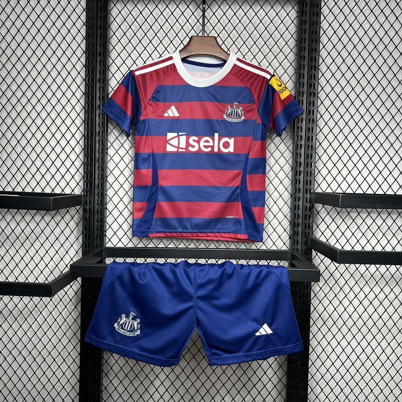 24-25 Newcastle away kids kit