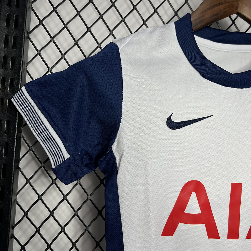 24-25 Tottenham  home kids kit