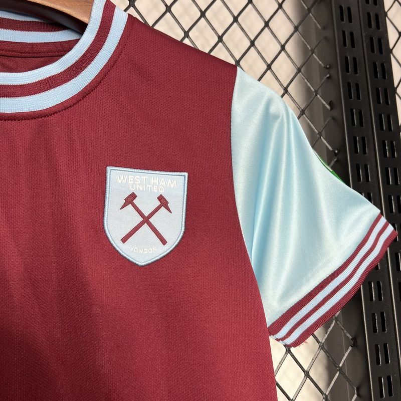 24-25 West Ham home kids kit