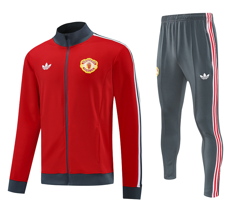 25-26 Man United red jacket suit