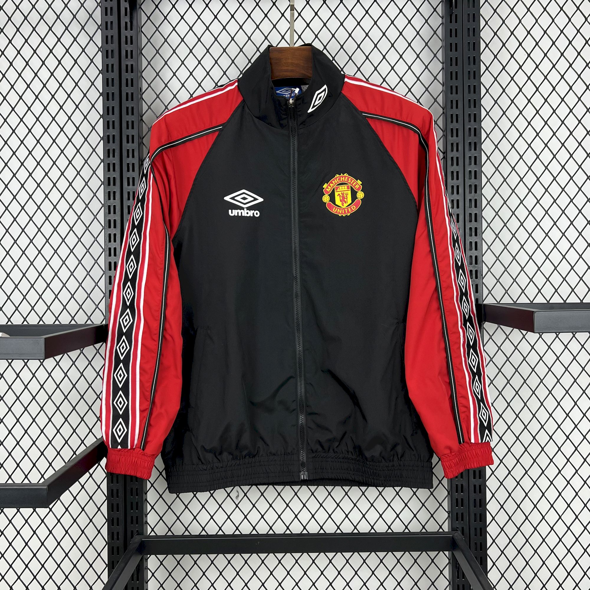 98-99 Manchester United Player Windbreaker
