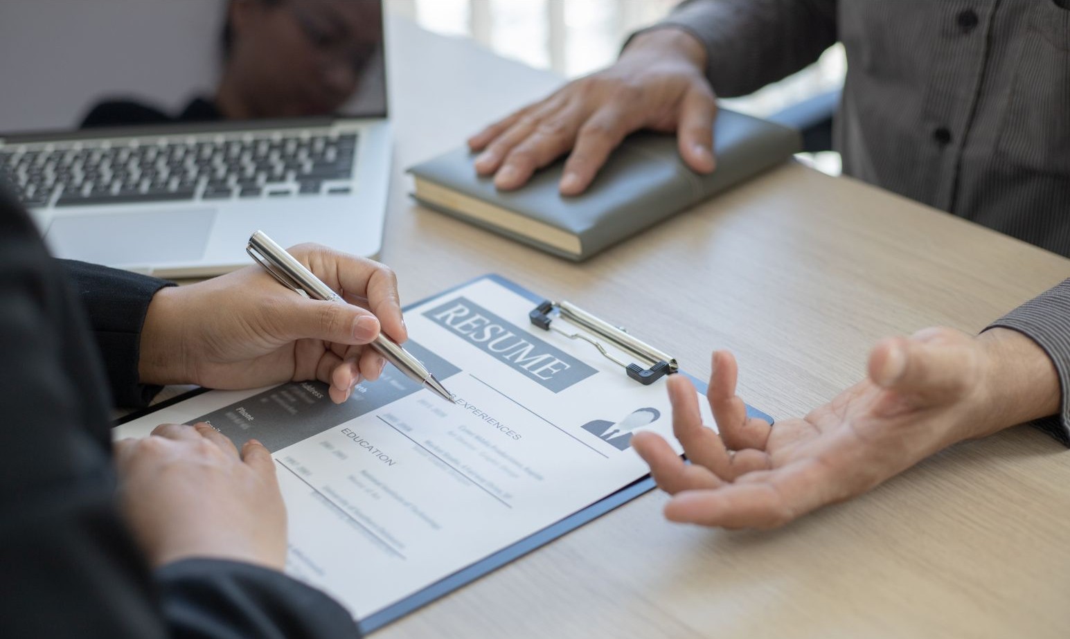 PROFESSIONAL RESUME/CV & COVER LETTER REWRITING