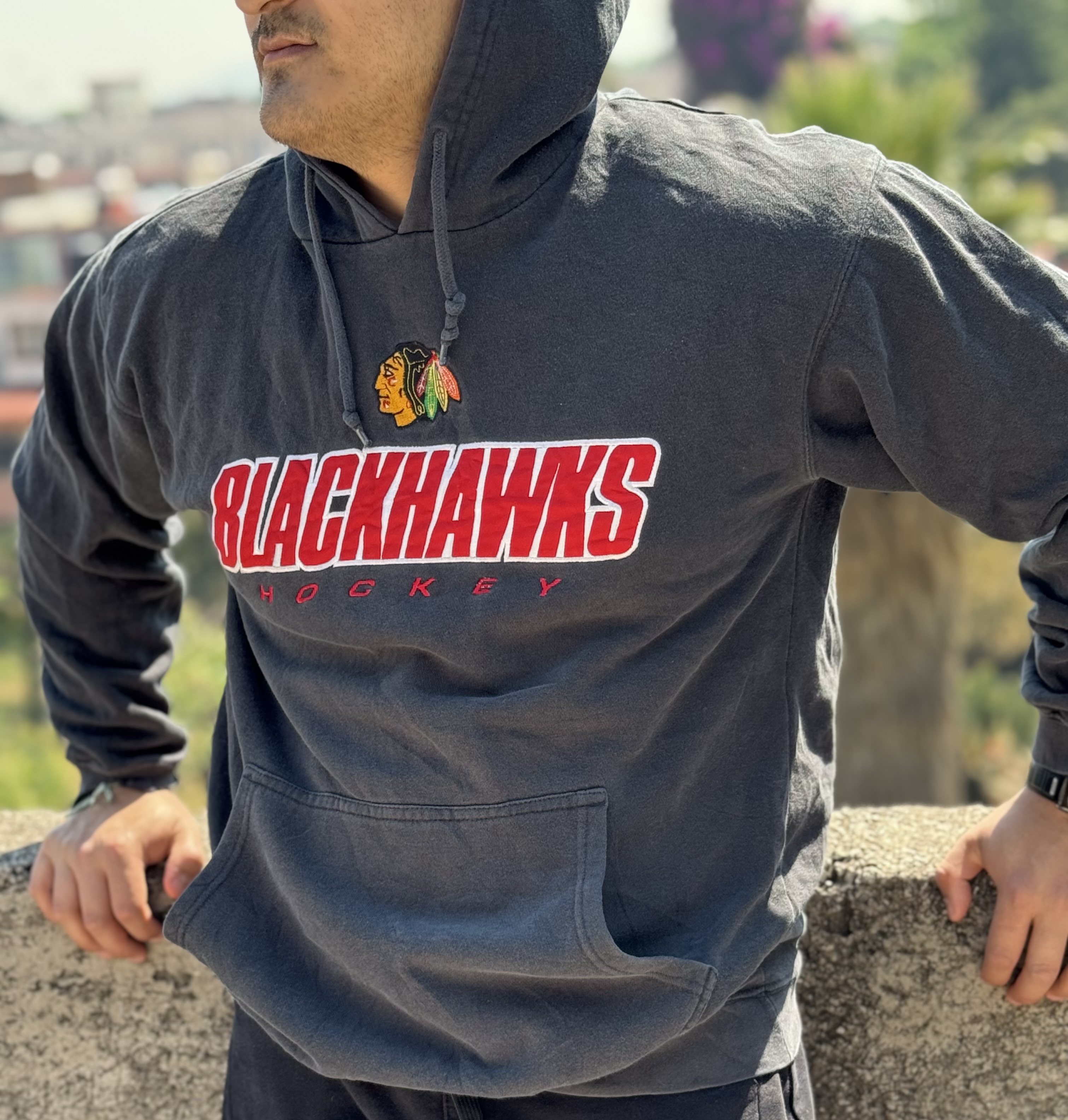 HOODIE BLACKHAWKS SIZE L
