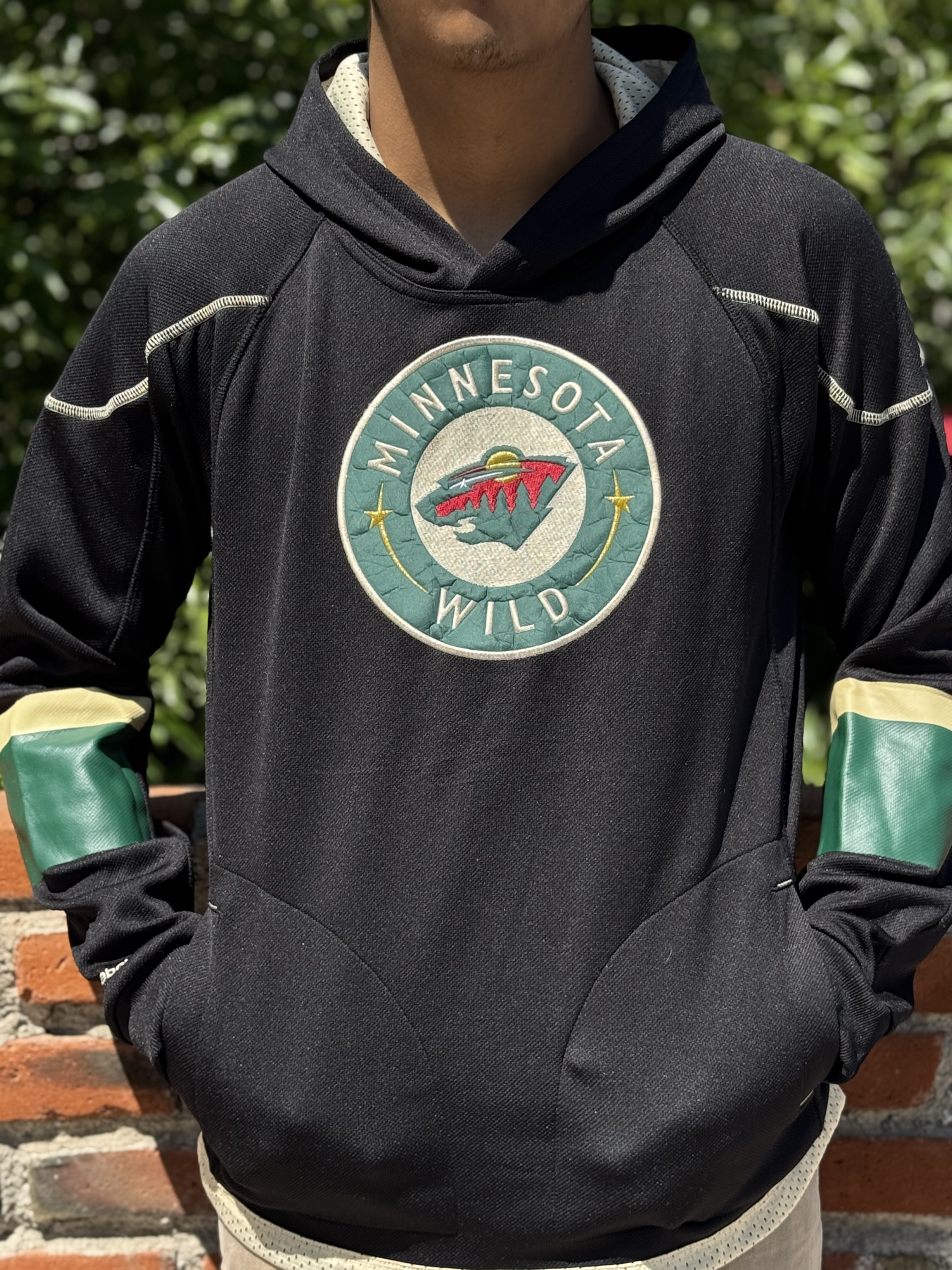 SUDADERA MINNESOTA WILD