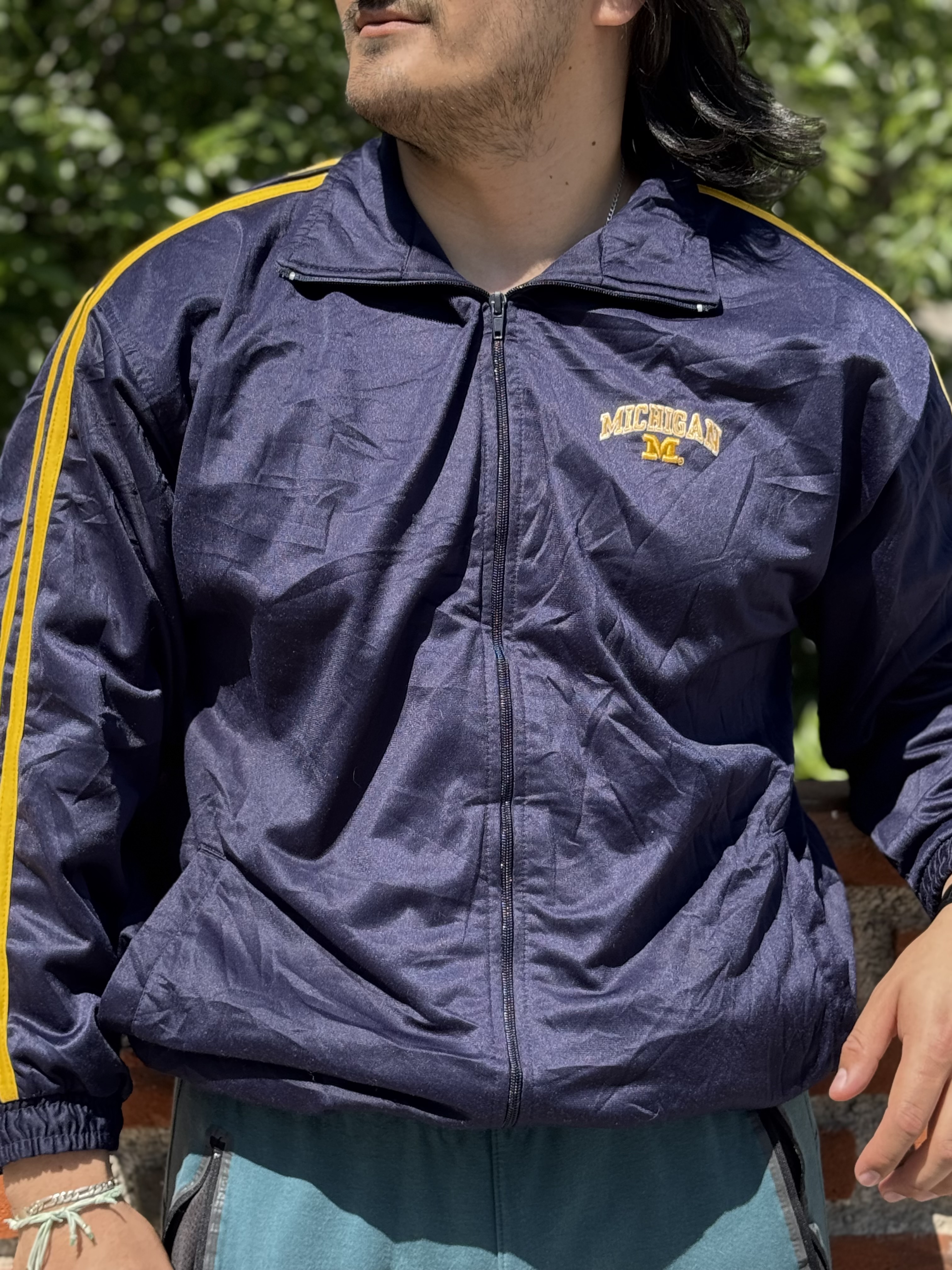 CHAMARRA MICHIGAN WOLVERINES SIZE XL
