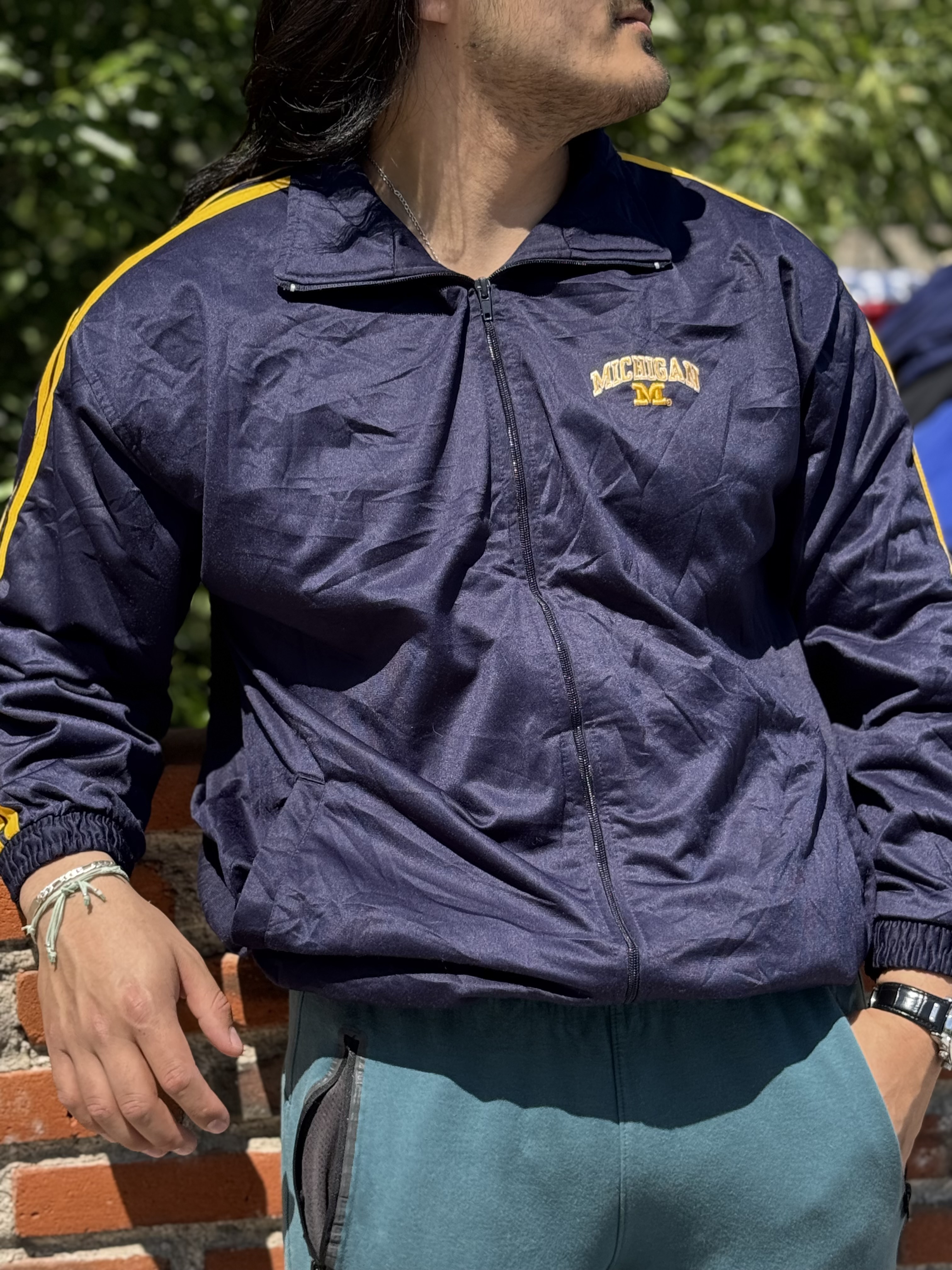 CHAMARRA MICHIGAN WOLVERINES SIZE XL