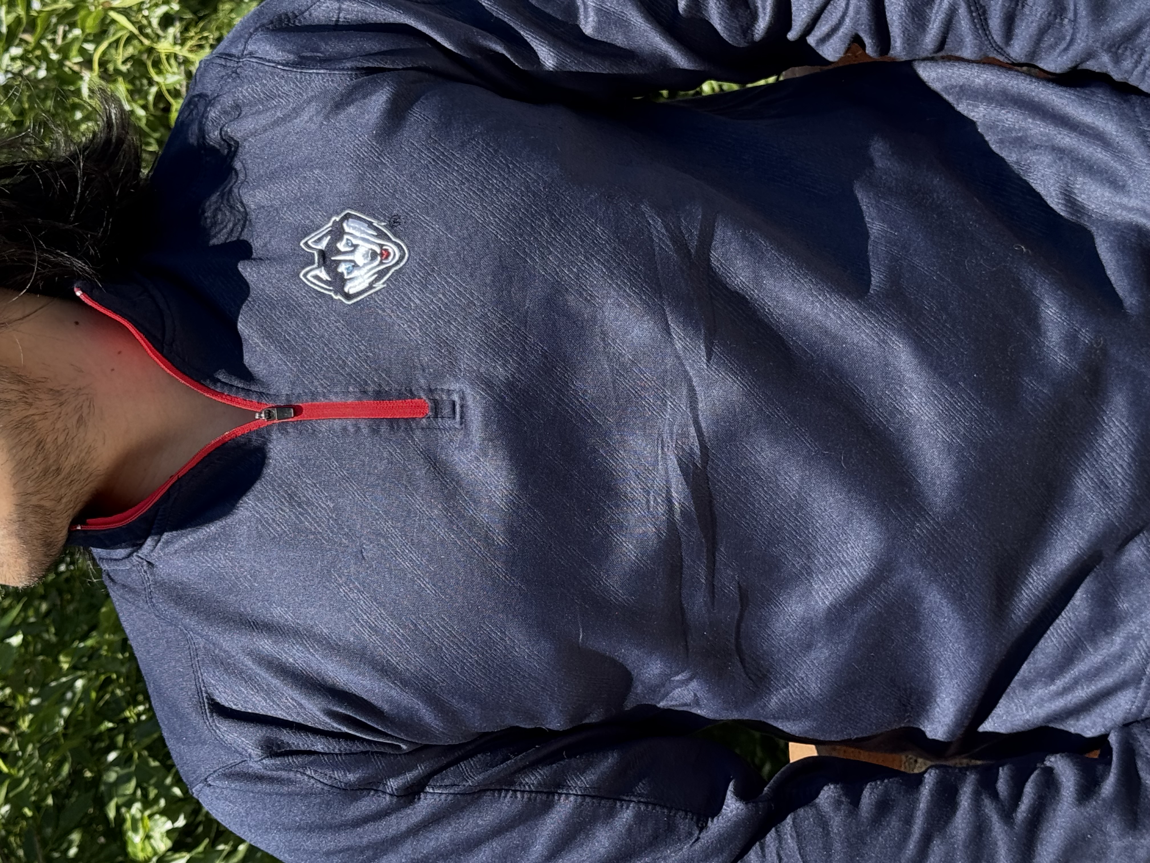 SUDADERA UCONN SIZE M