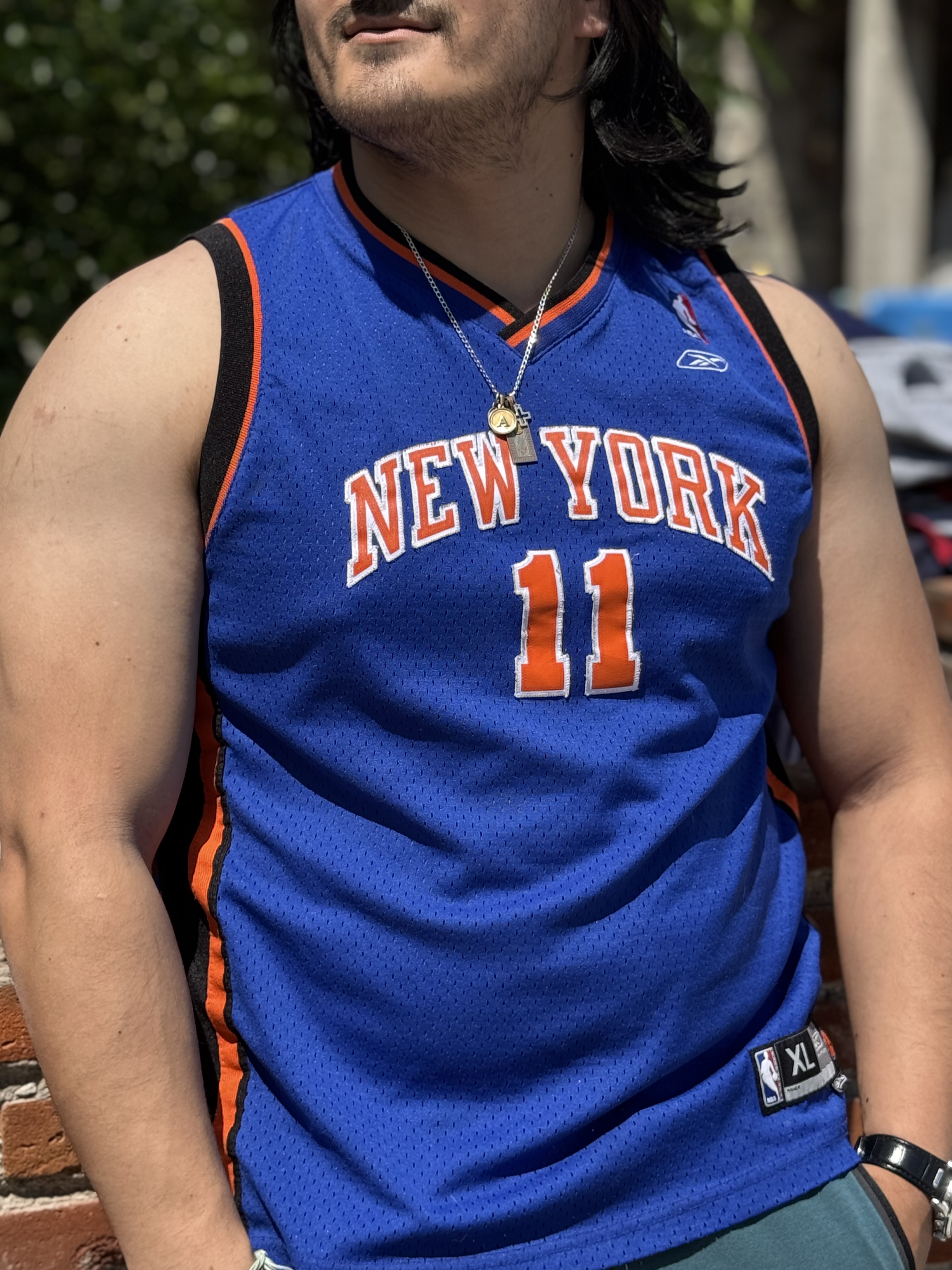 JERSEY NY KNICKS NBA SIZE M-L