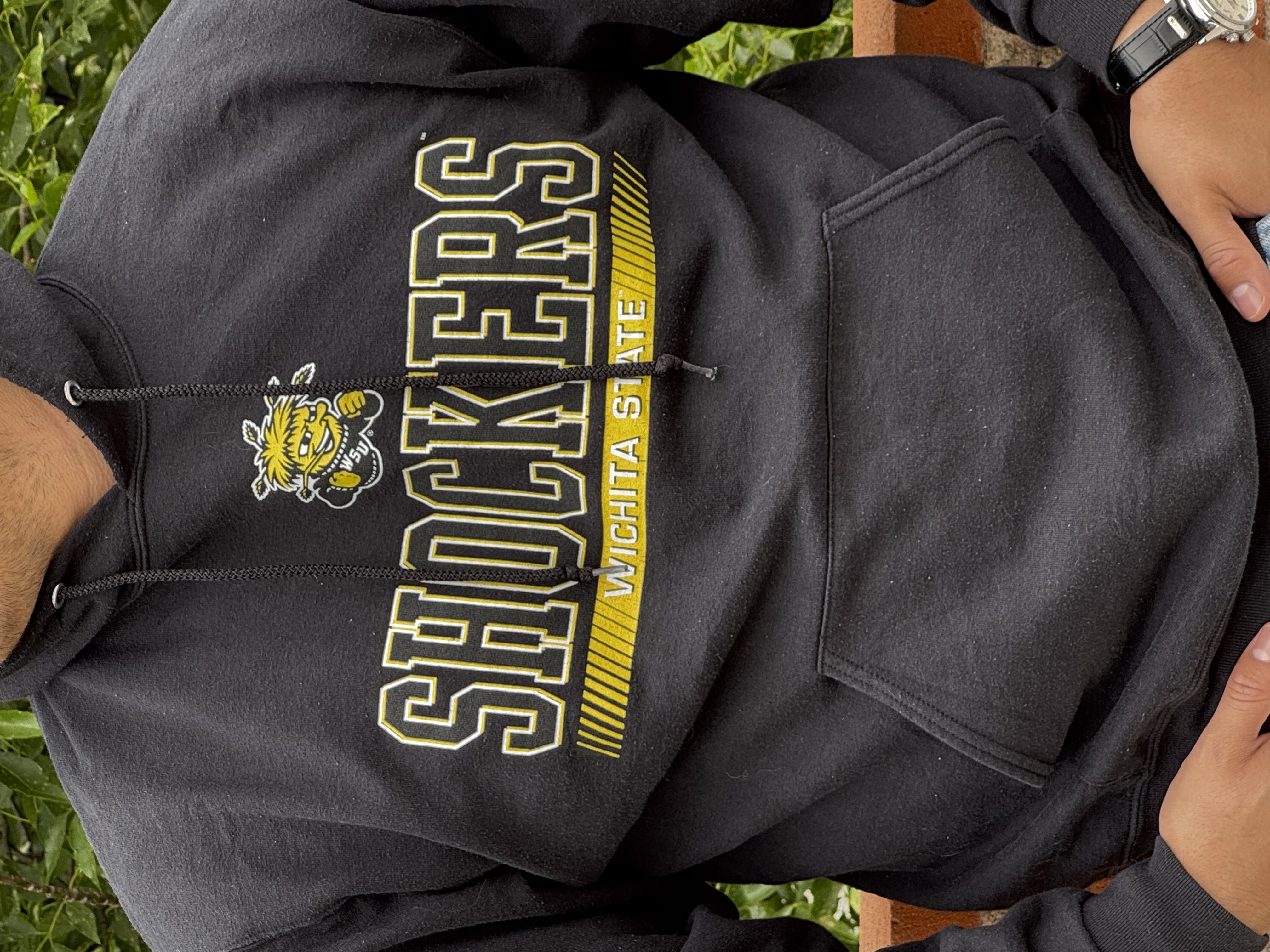 SUDADERA WICHITA STATE