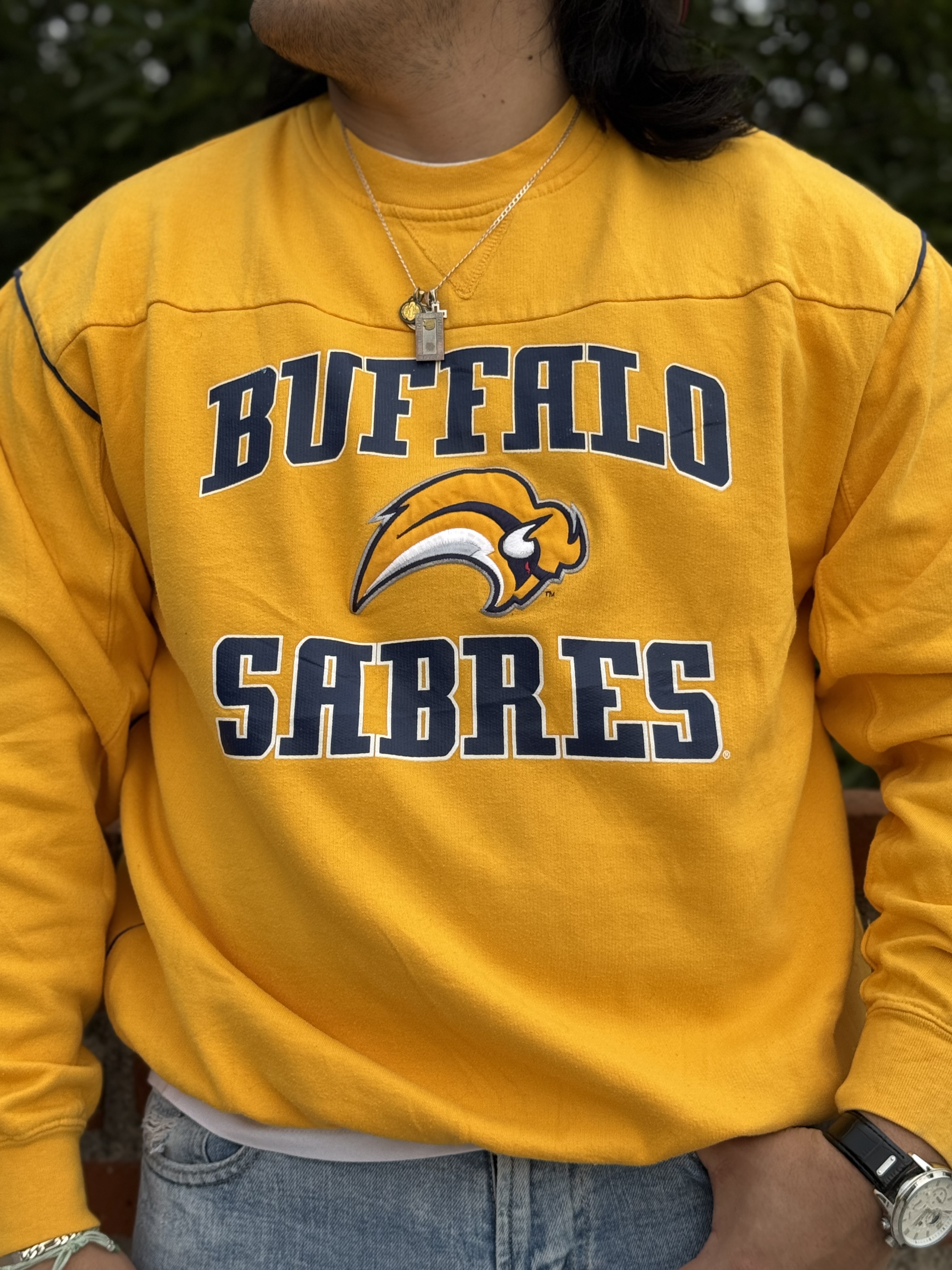 CREWNECK BUFFALO SABRES