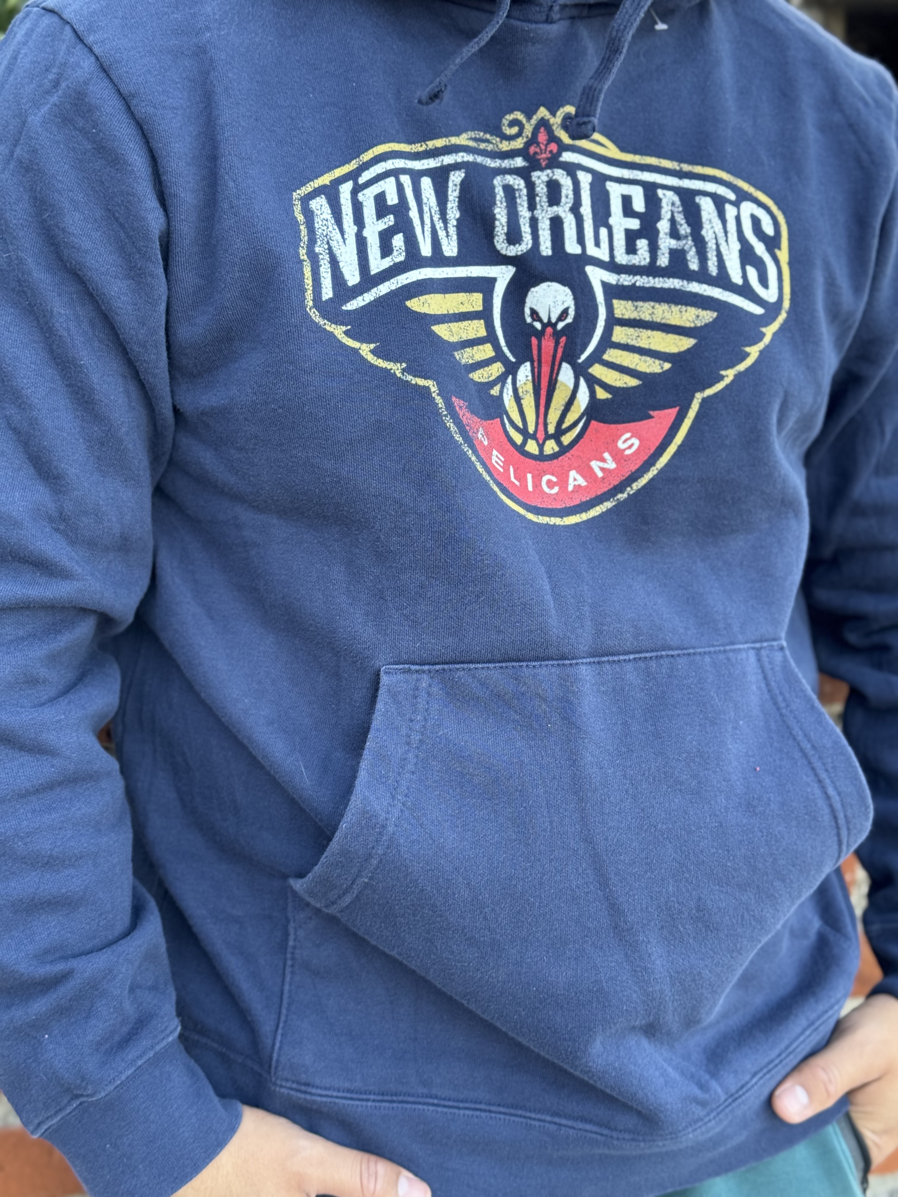 SUDADERA PELICANS 