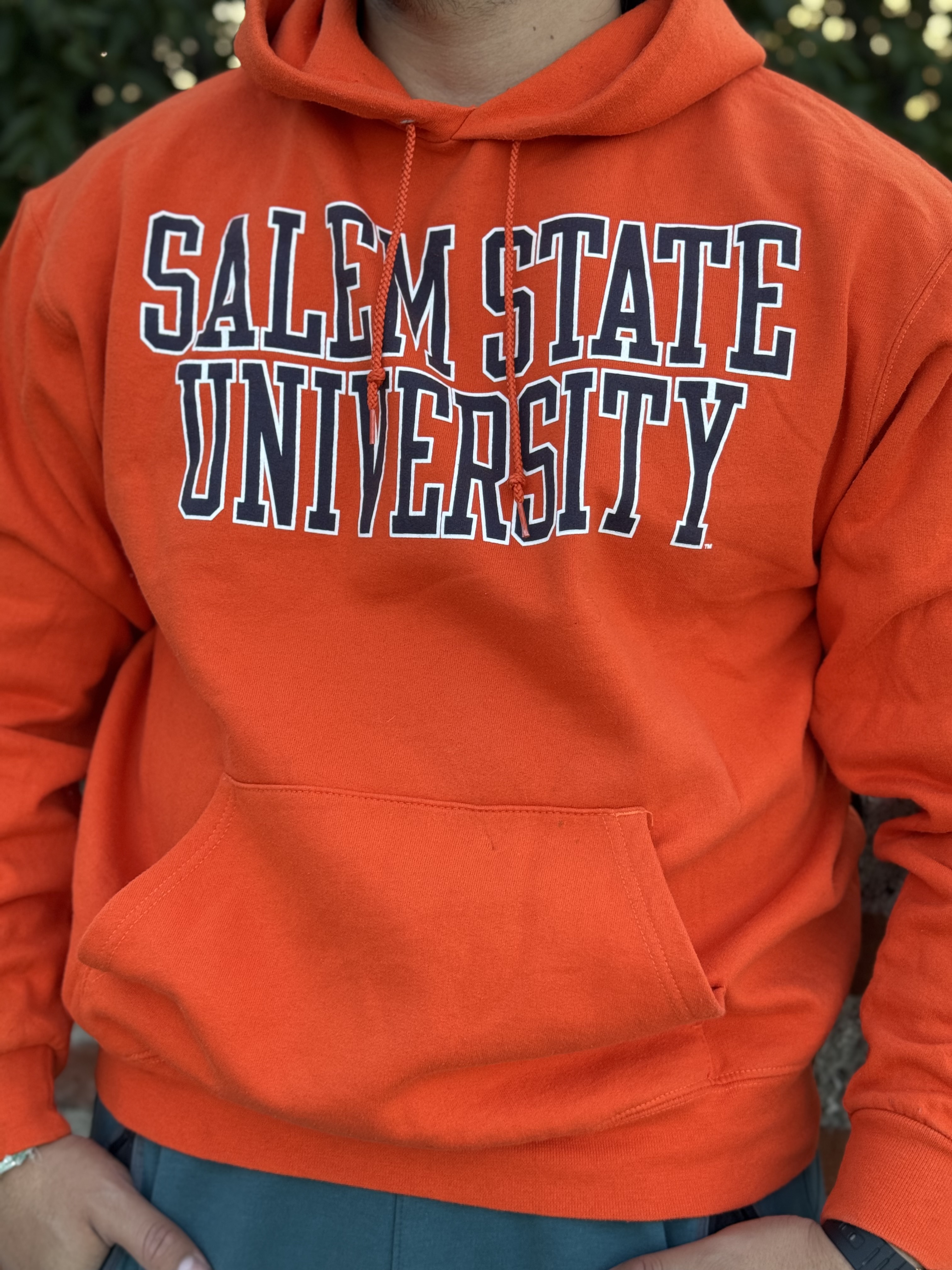 SUDADERA SALEM STATE
