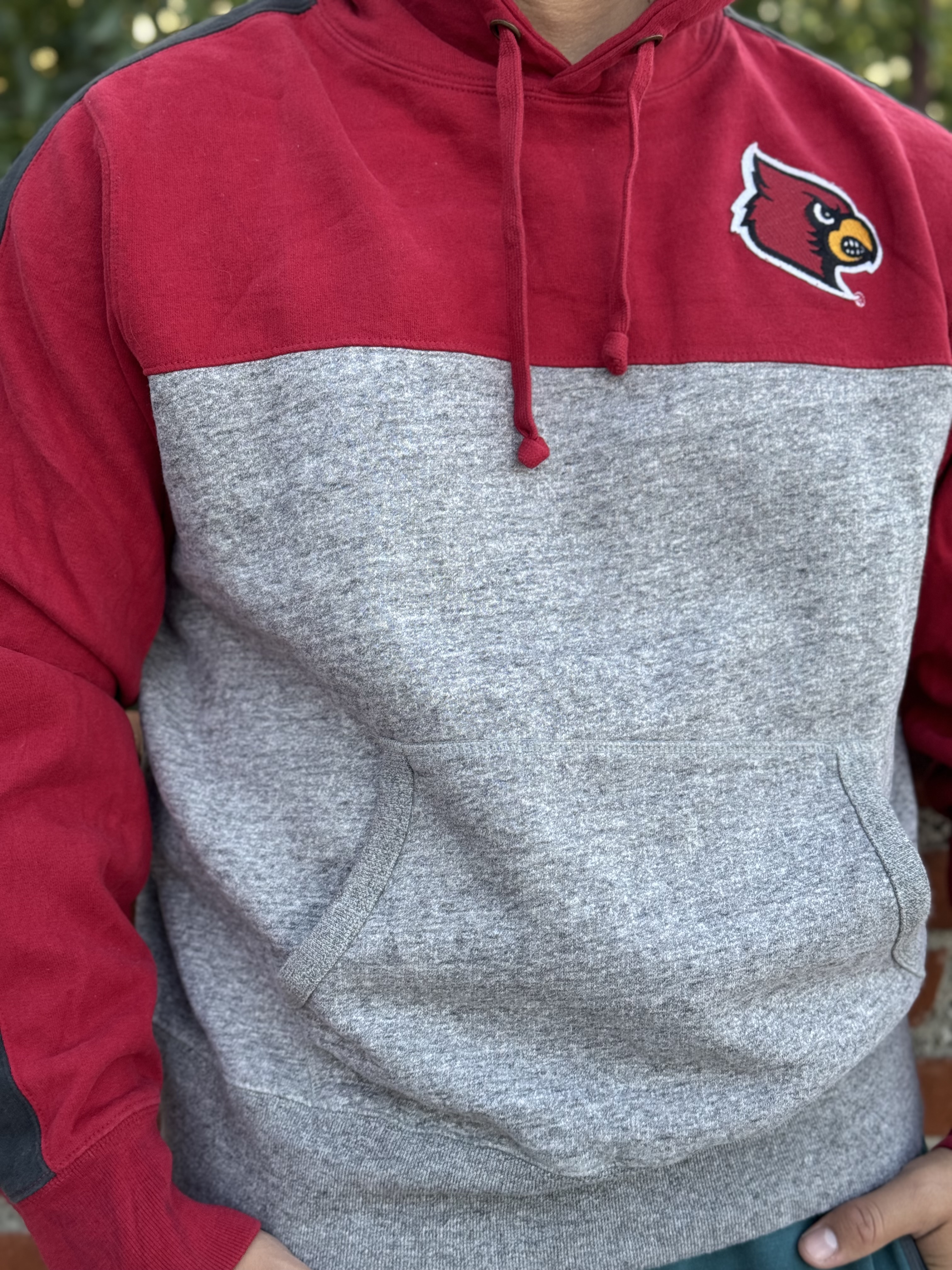 SUDADERA LOUISVILLE