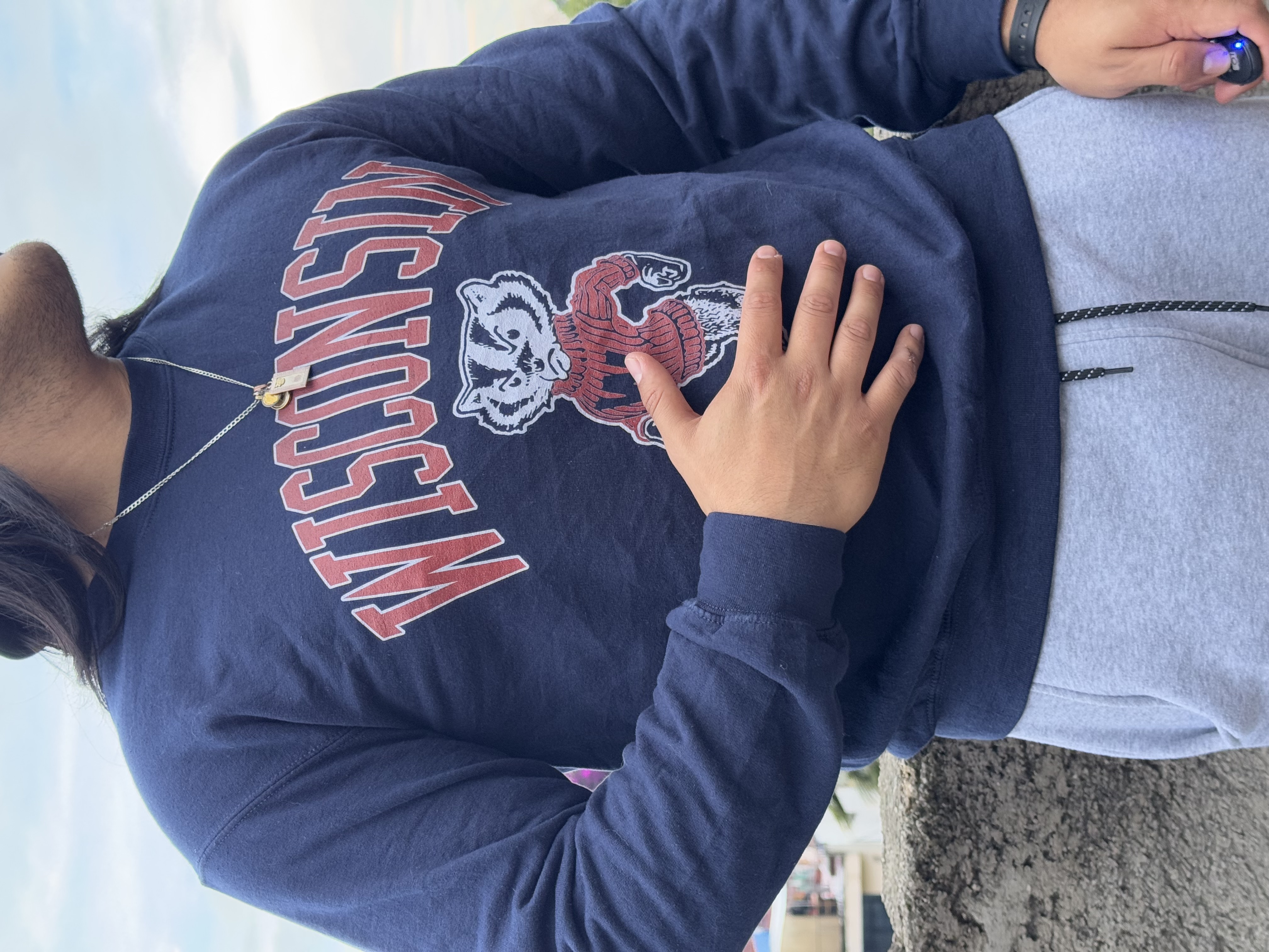 CREWNECK WISCONSIN