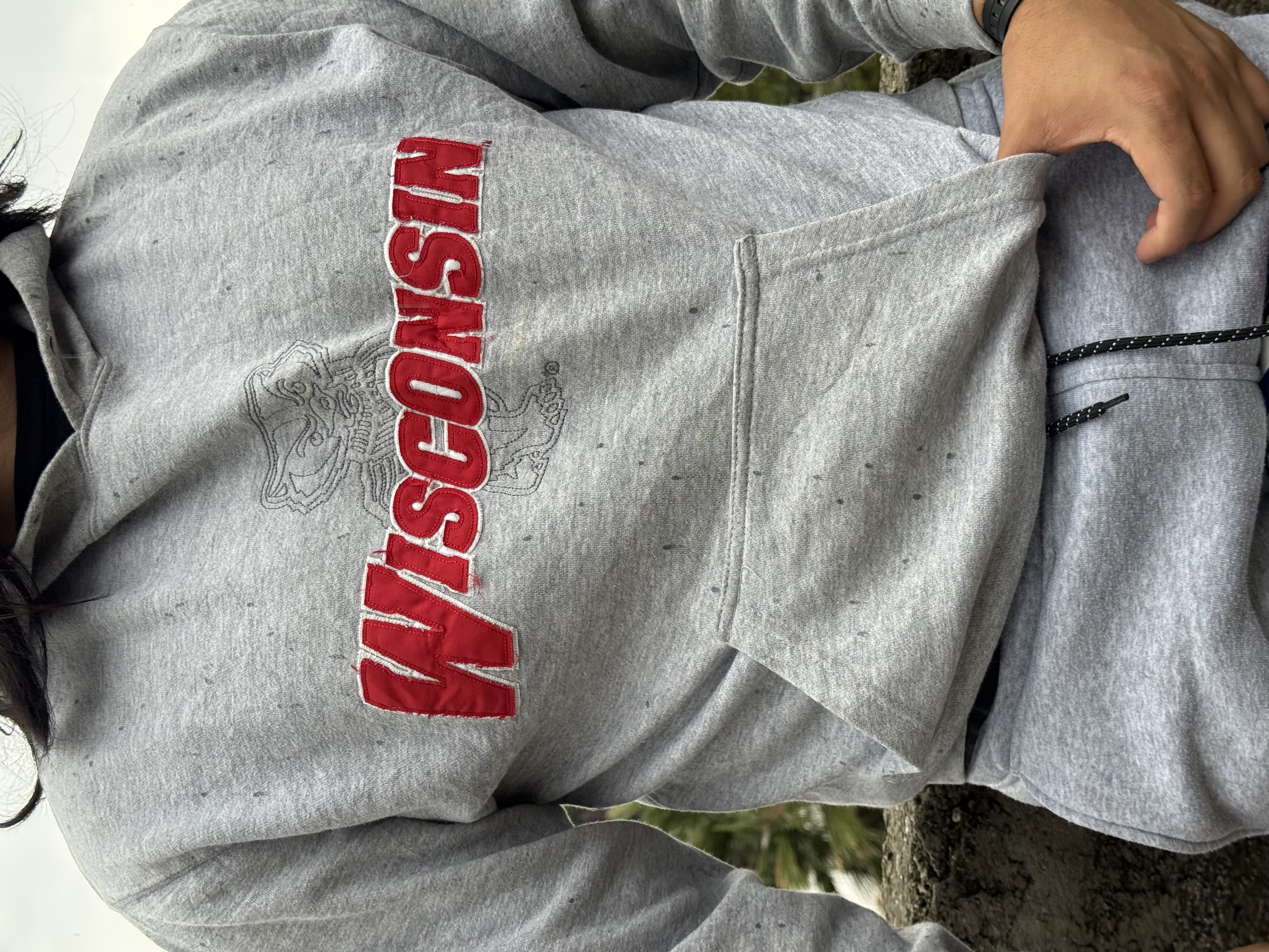 SUDADERA WISCONSIN BADGERS