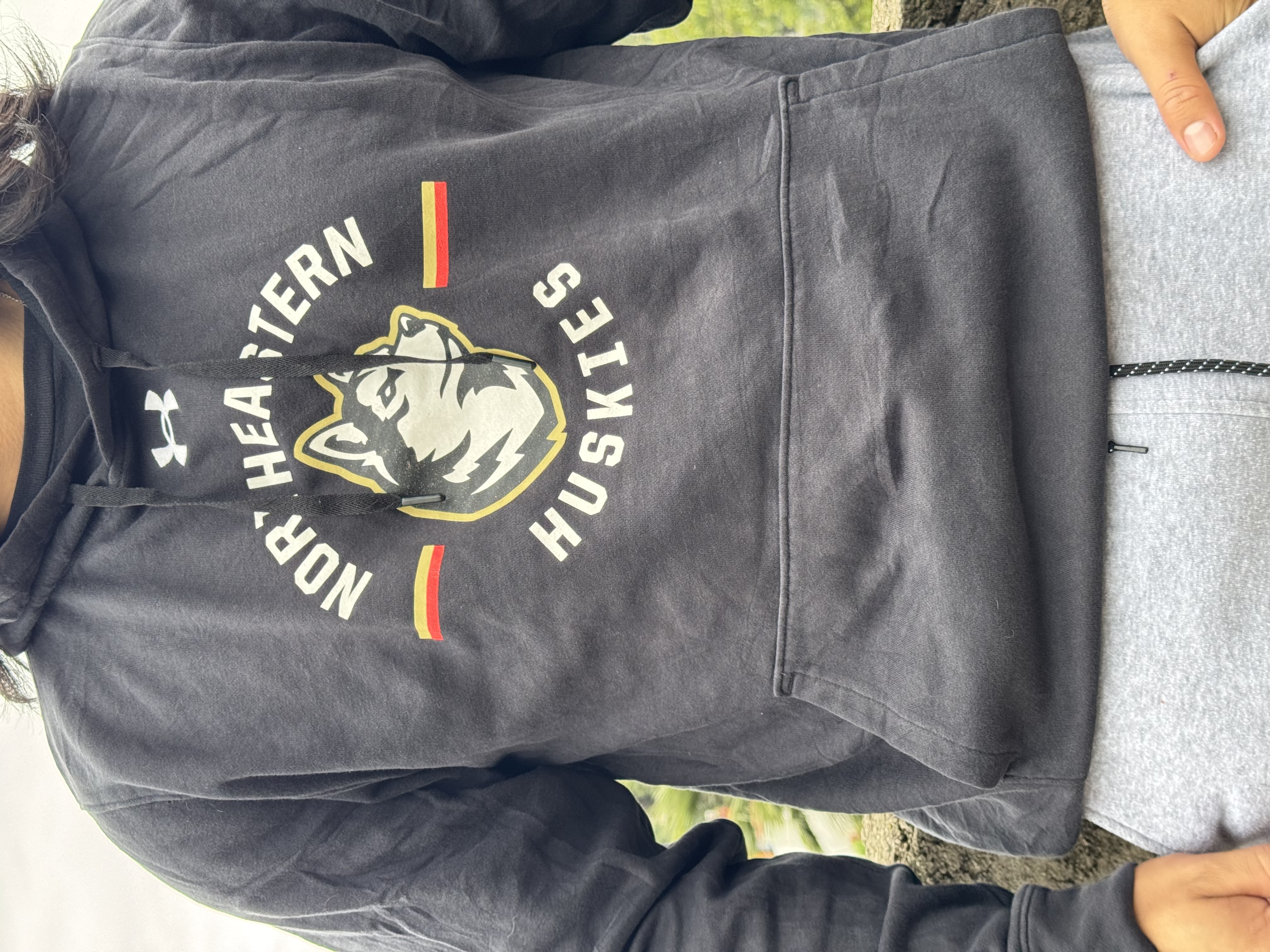 SUDADERA NORTHEASTERN HUSKIES
