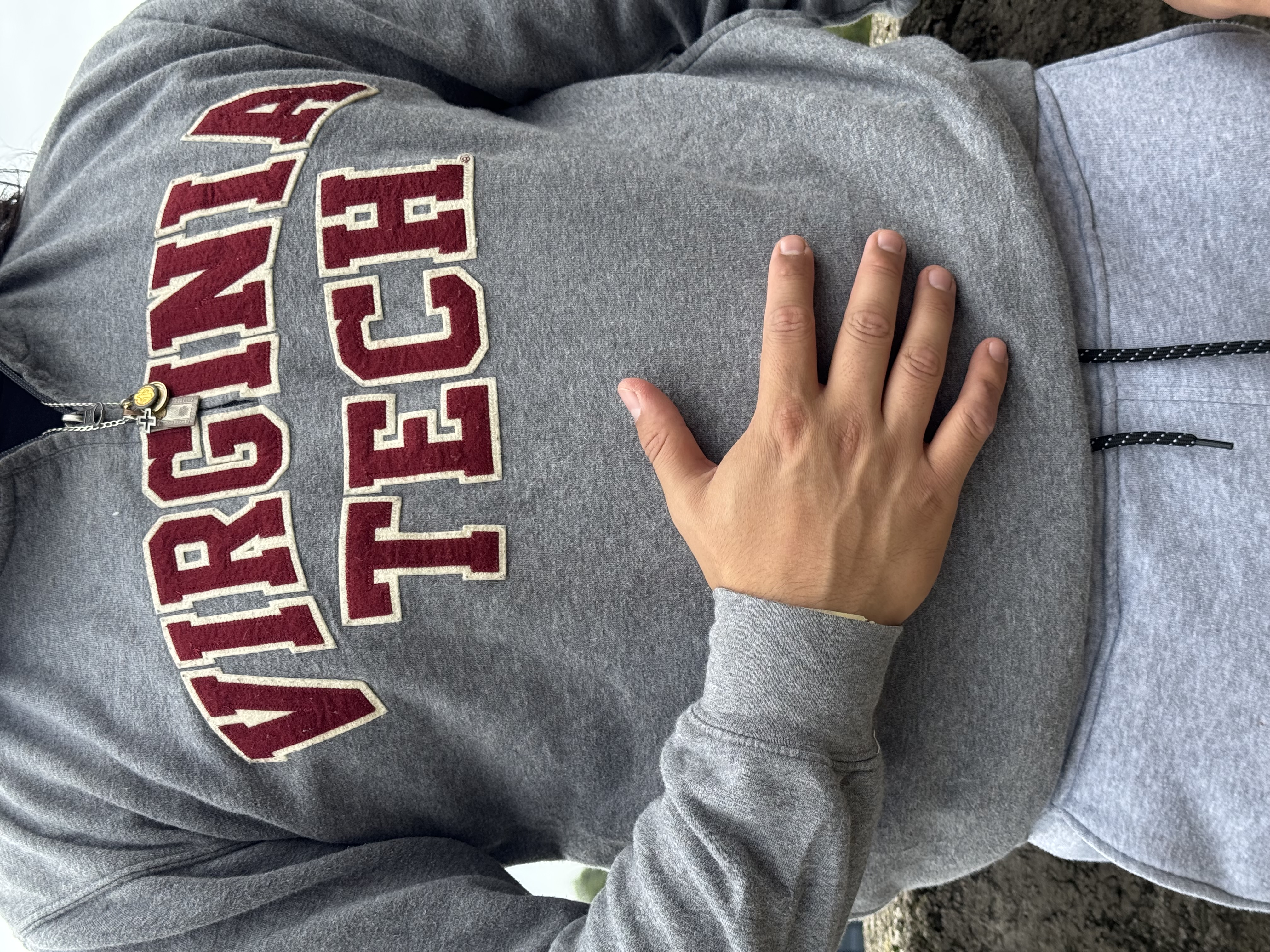SUDADERA VIRGINIA TECH