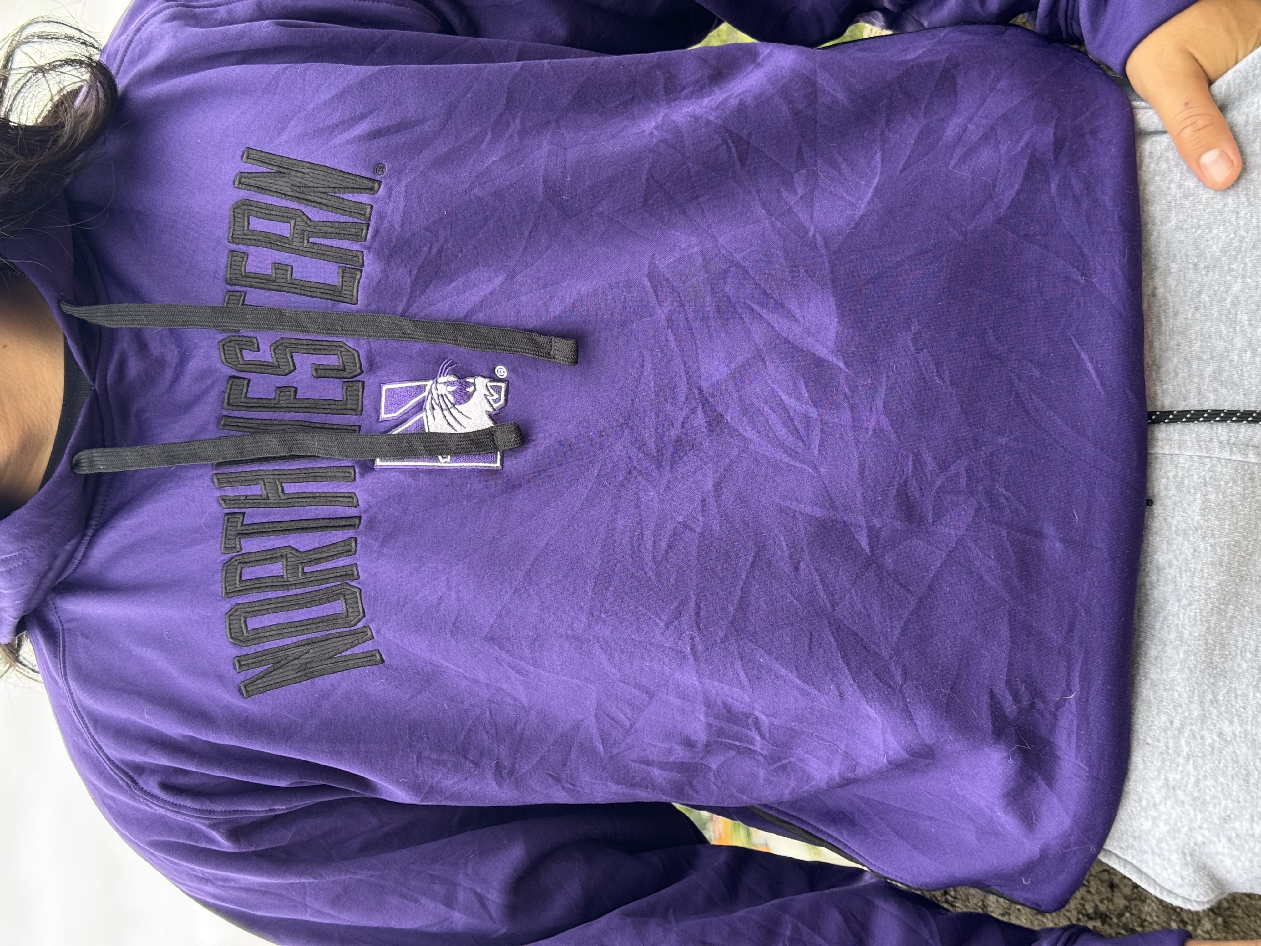 SUDADERA NORTHWESTERN WILDCATS