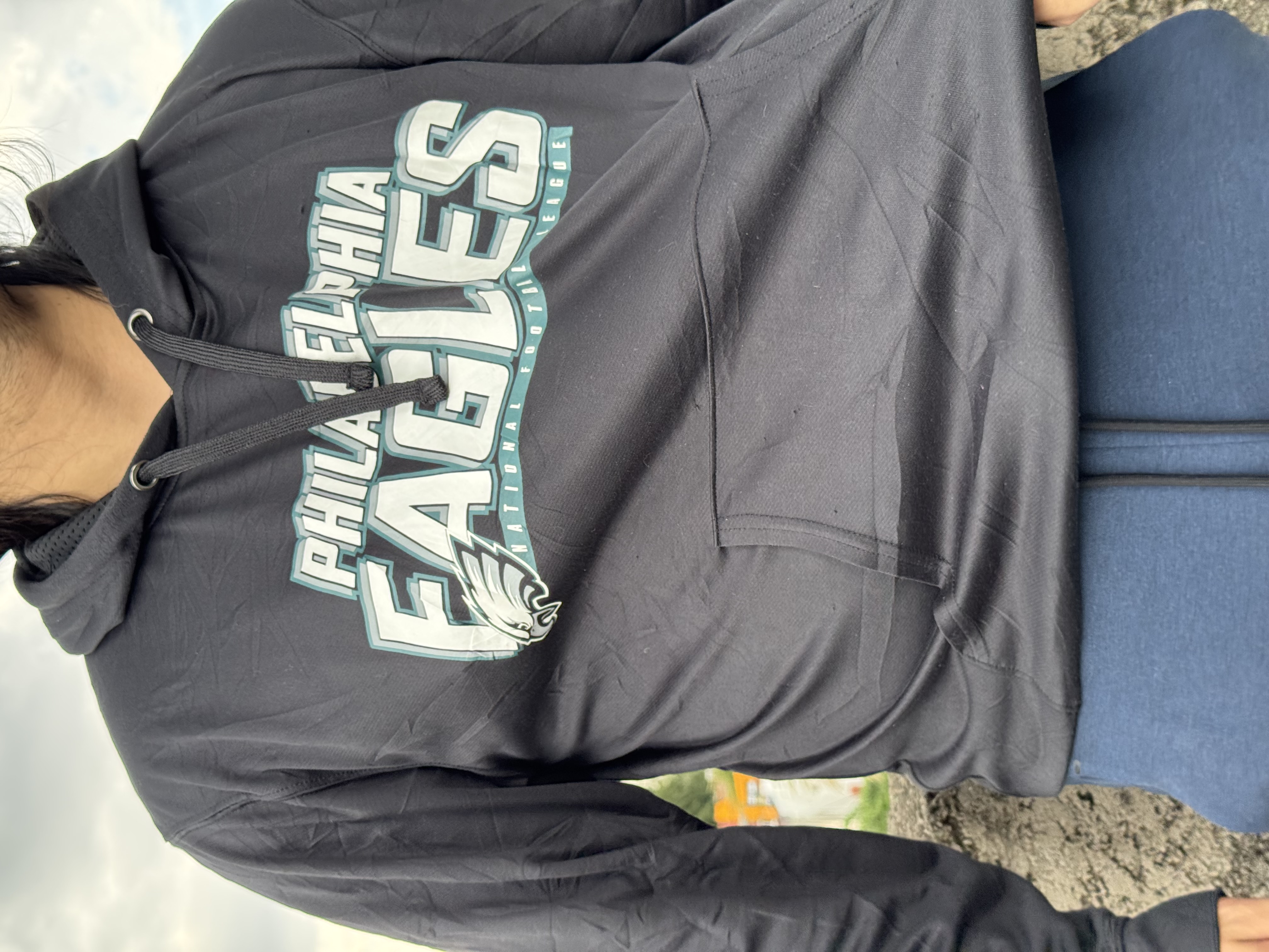 SUDADERA EAGLES 