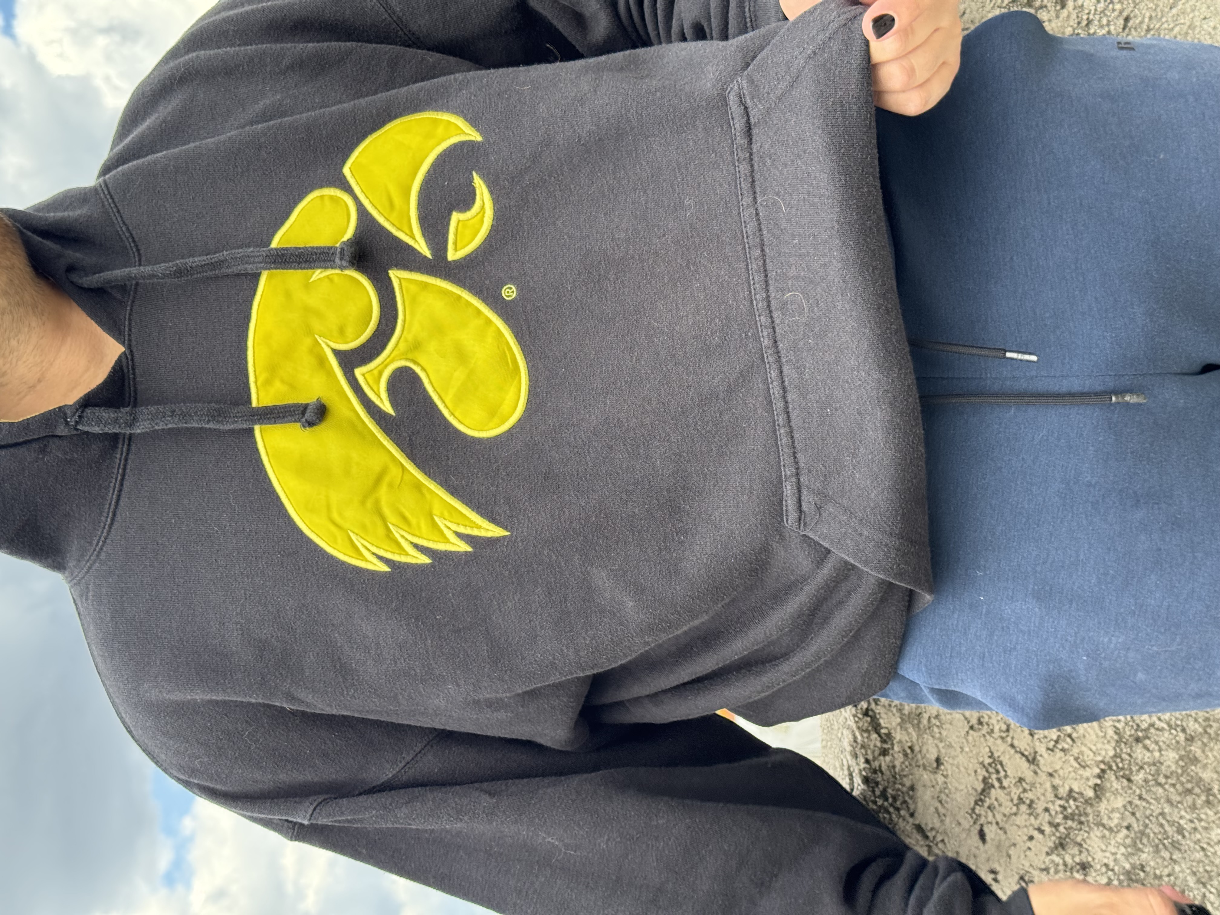 SUDADERA IOWA HAWKEYES