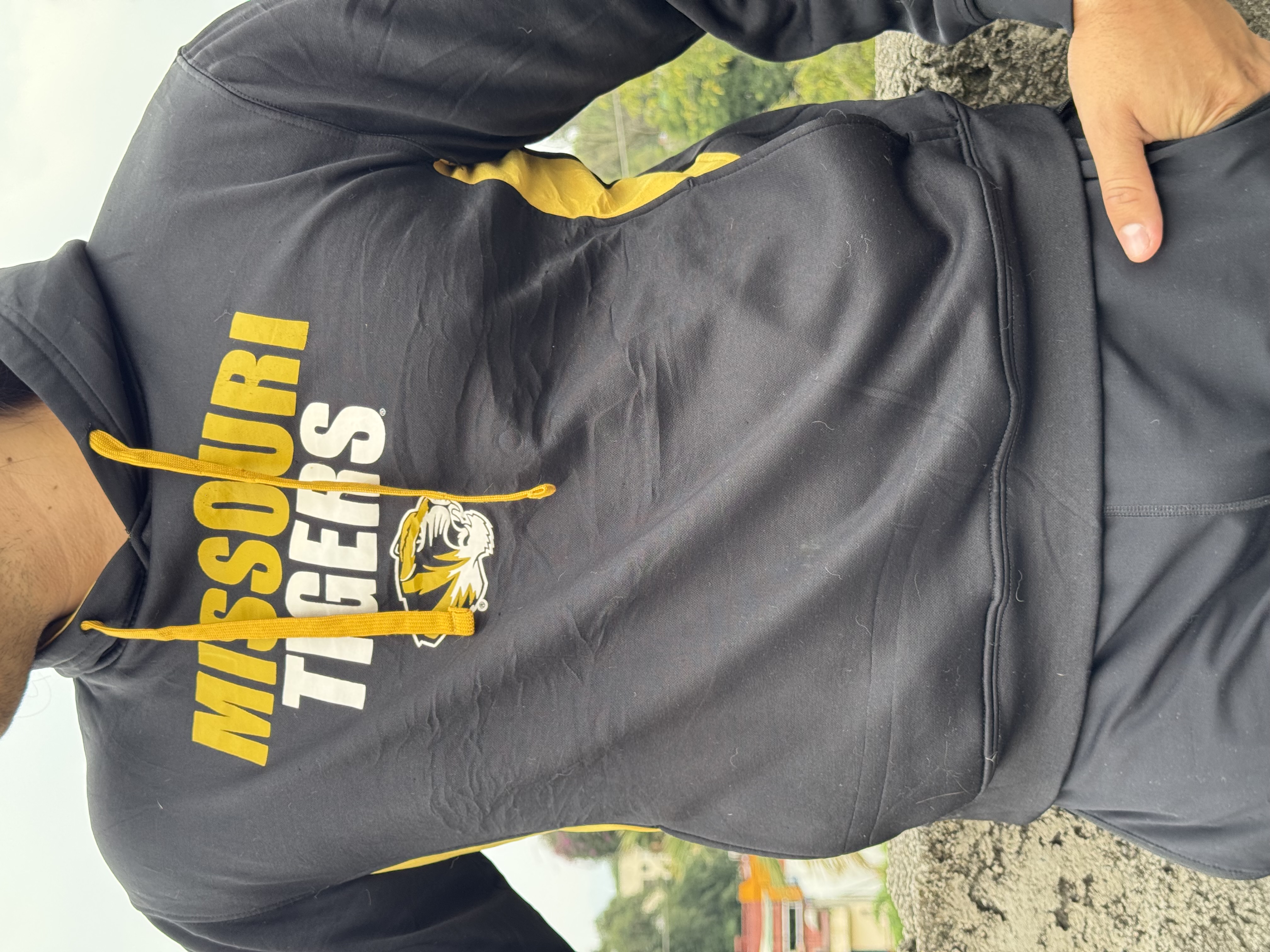 SUDADERA MIZZOU TIGERS