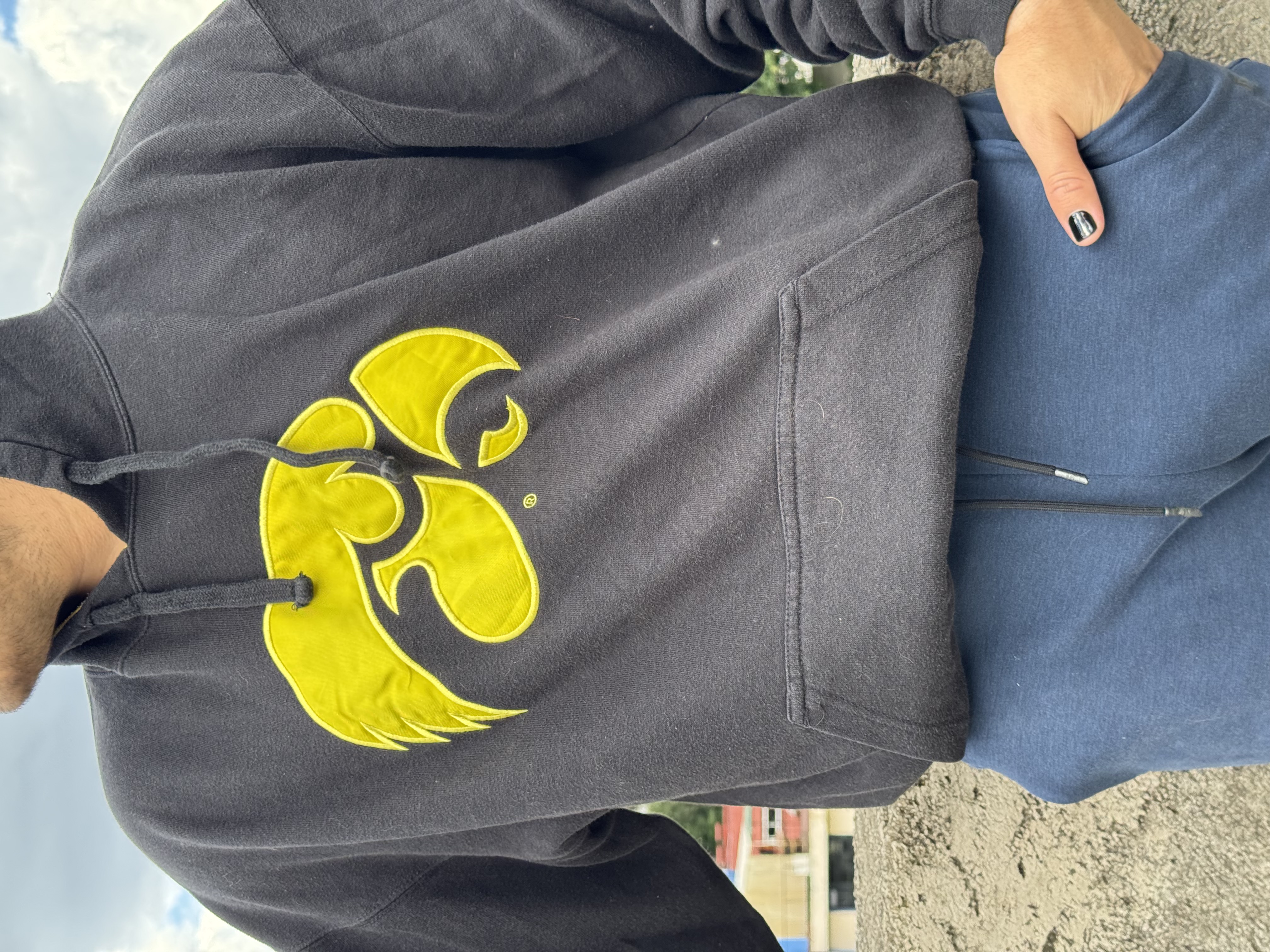 SUDADERA IOWA HAWKEYES