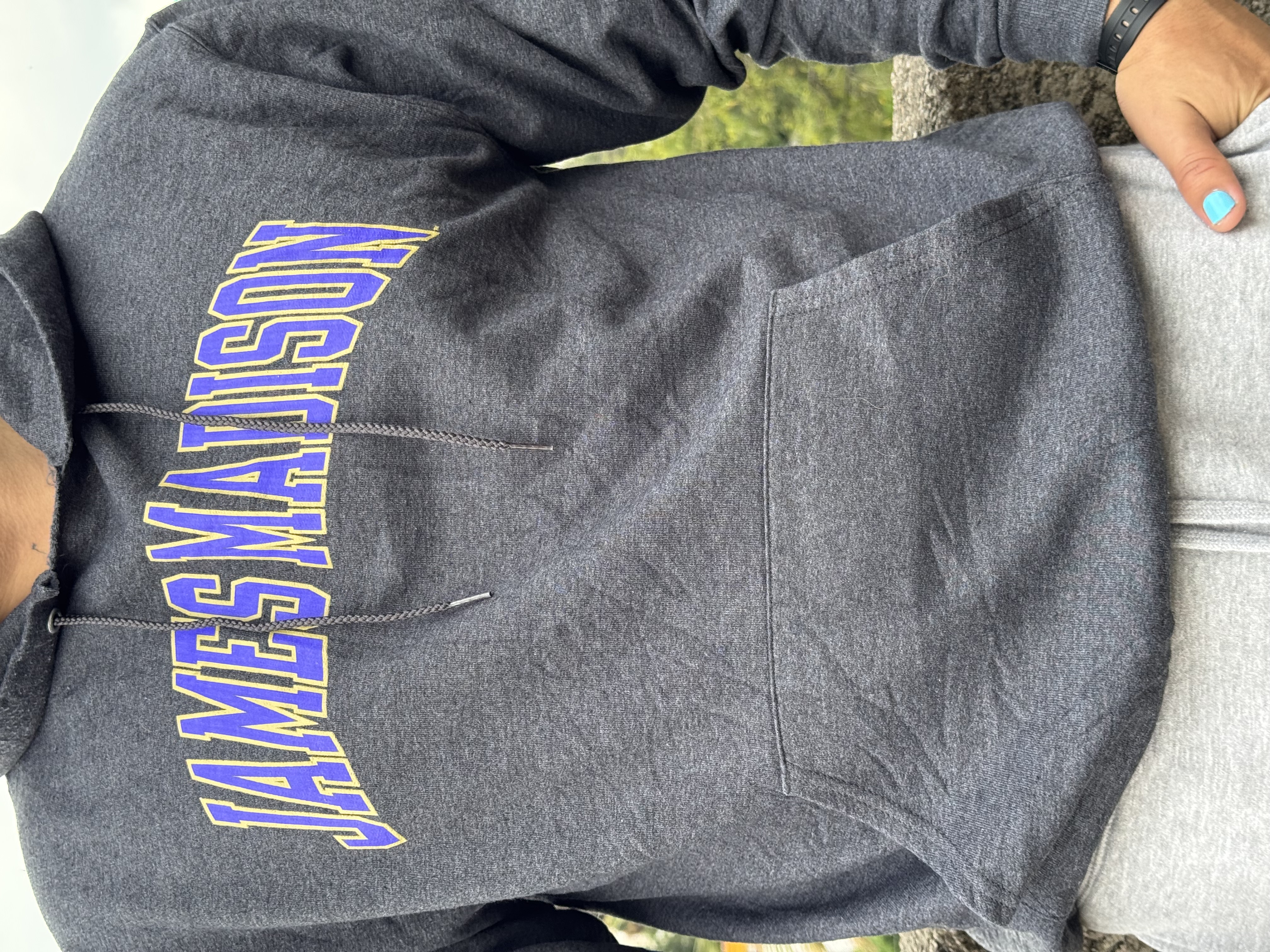 SUDADERA JAMES MADISON DUKES