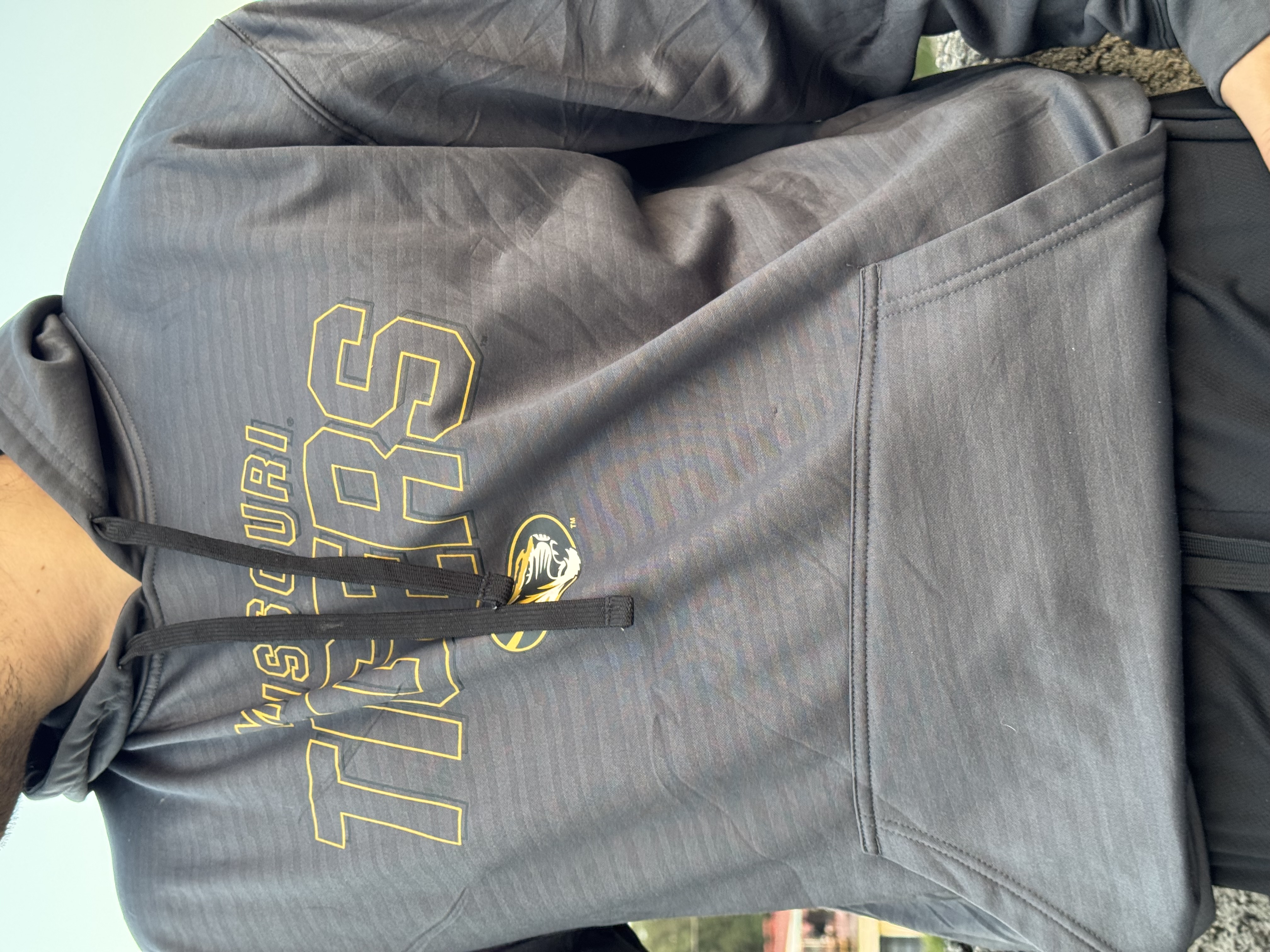 SUDADERA MIZZOU TIGERS